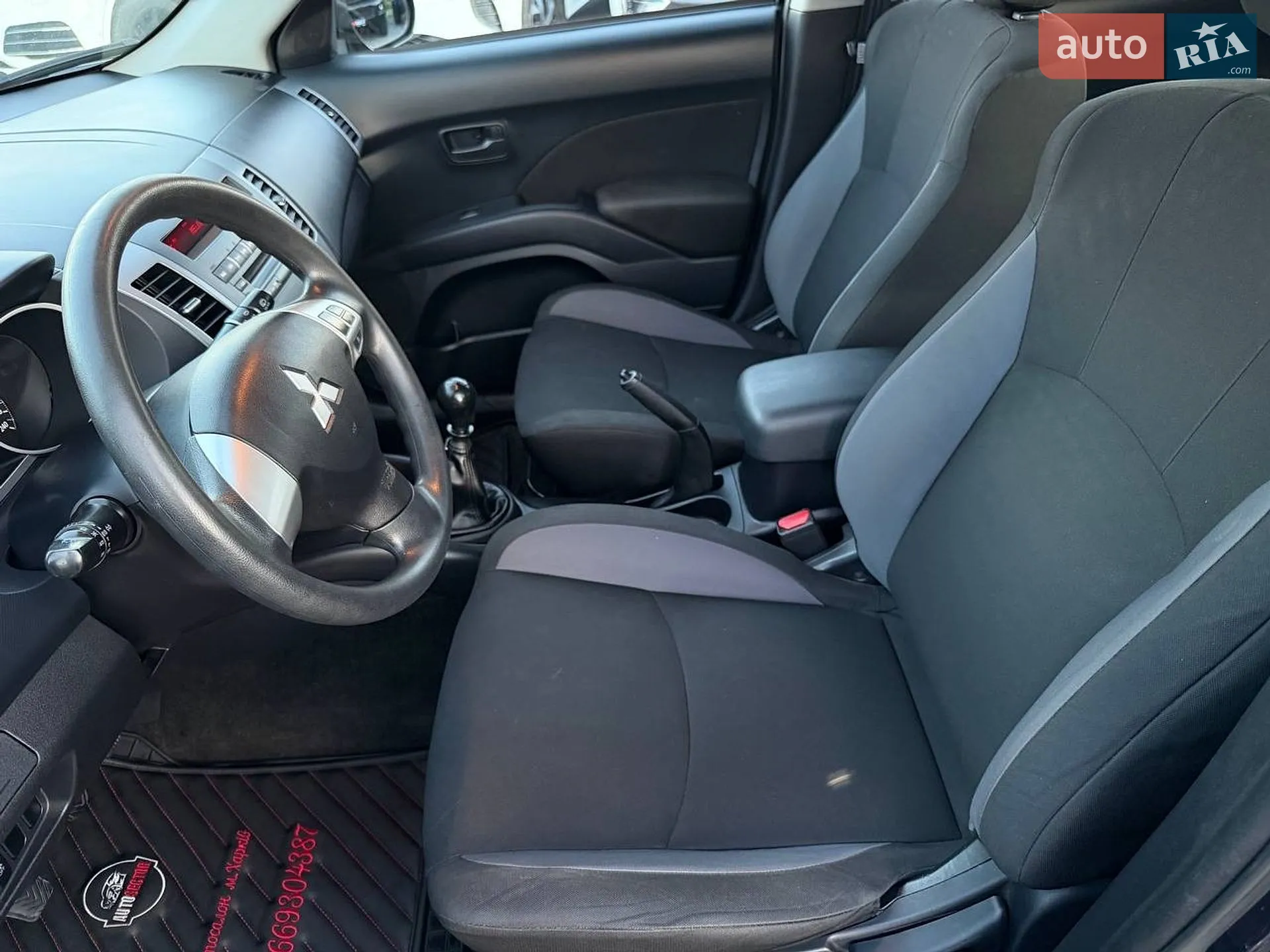 2011 Mitsubishi Outlander - мініатюра 11