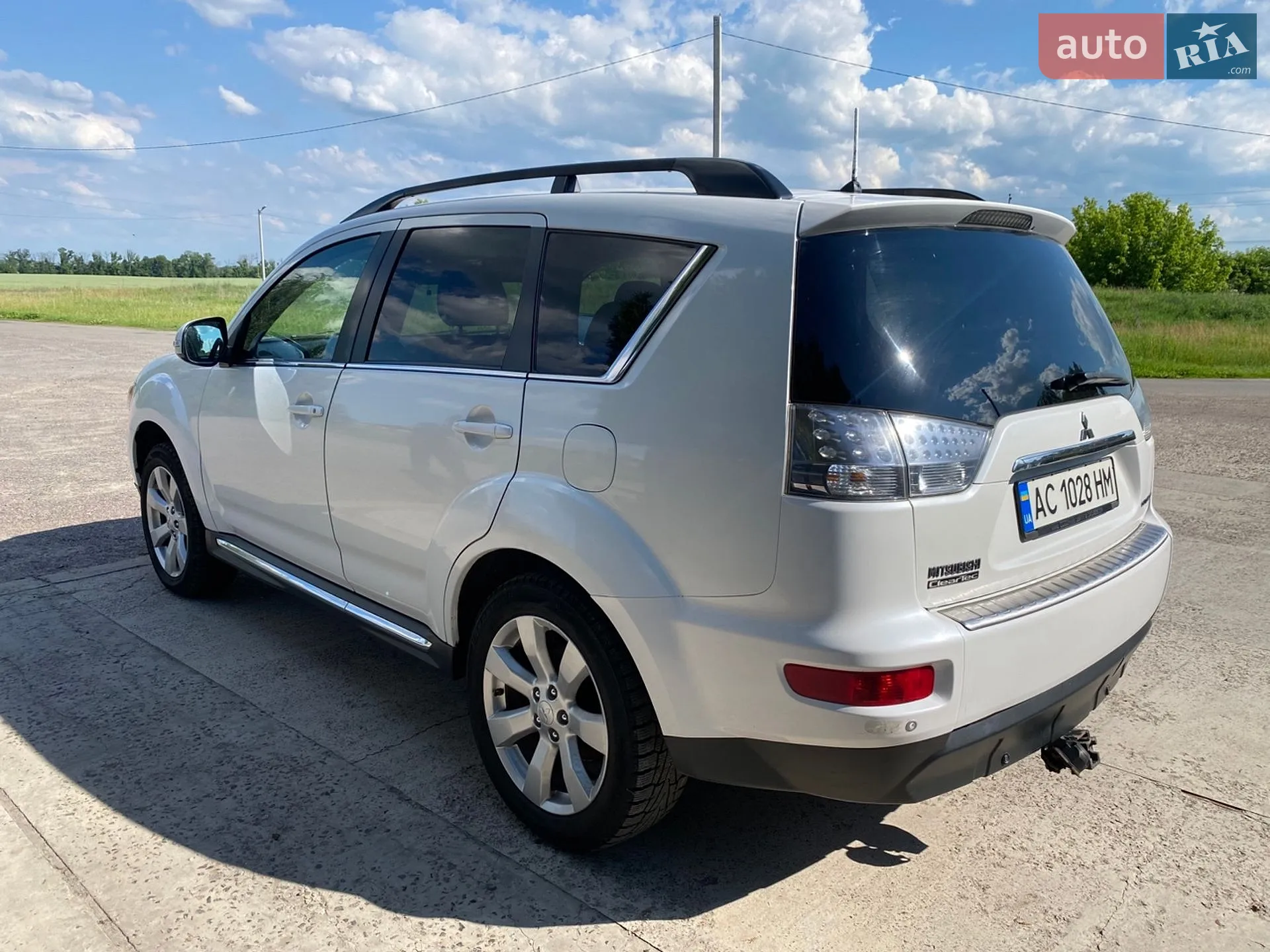 2010 Mitsubishi Outlander - мініатюра 3