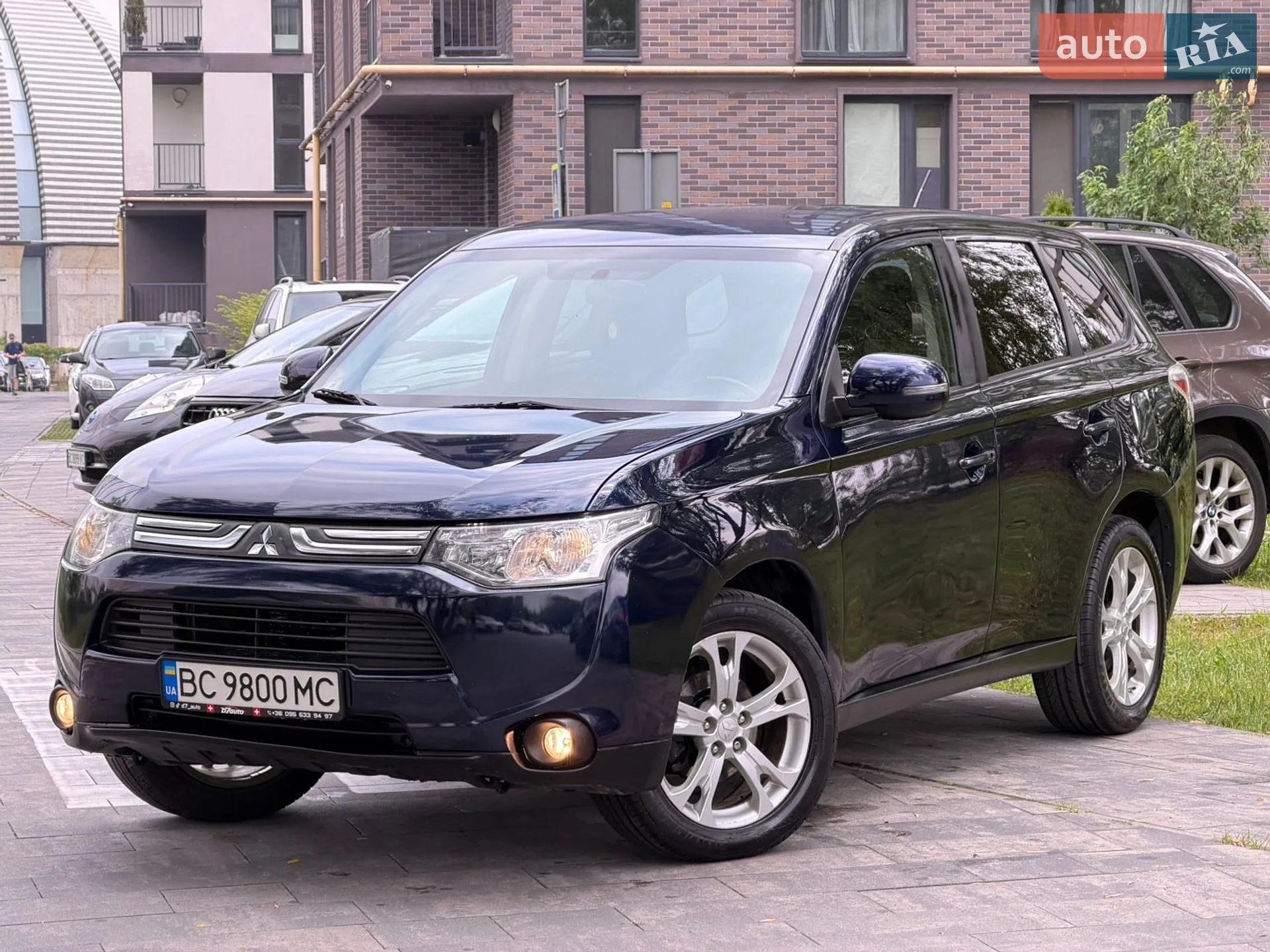 2013 Mitsubishi Outlander - мініатюра 12