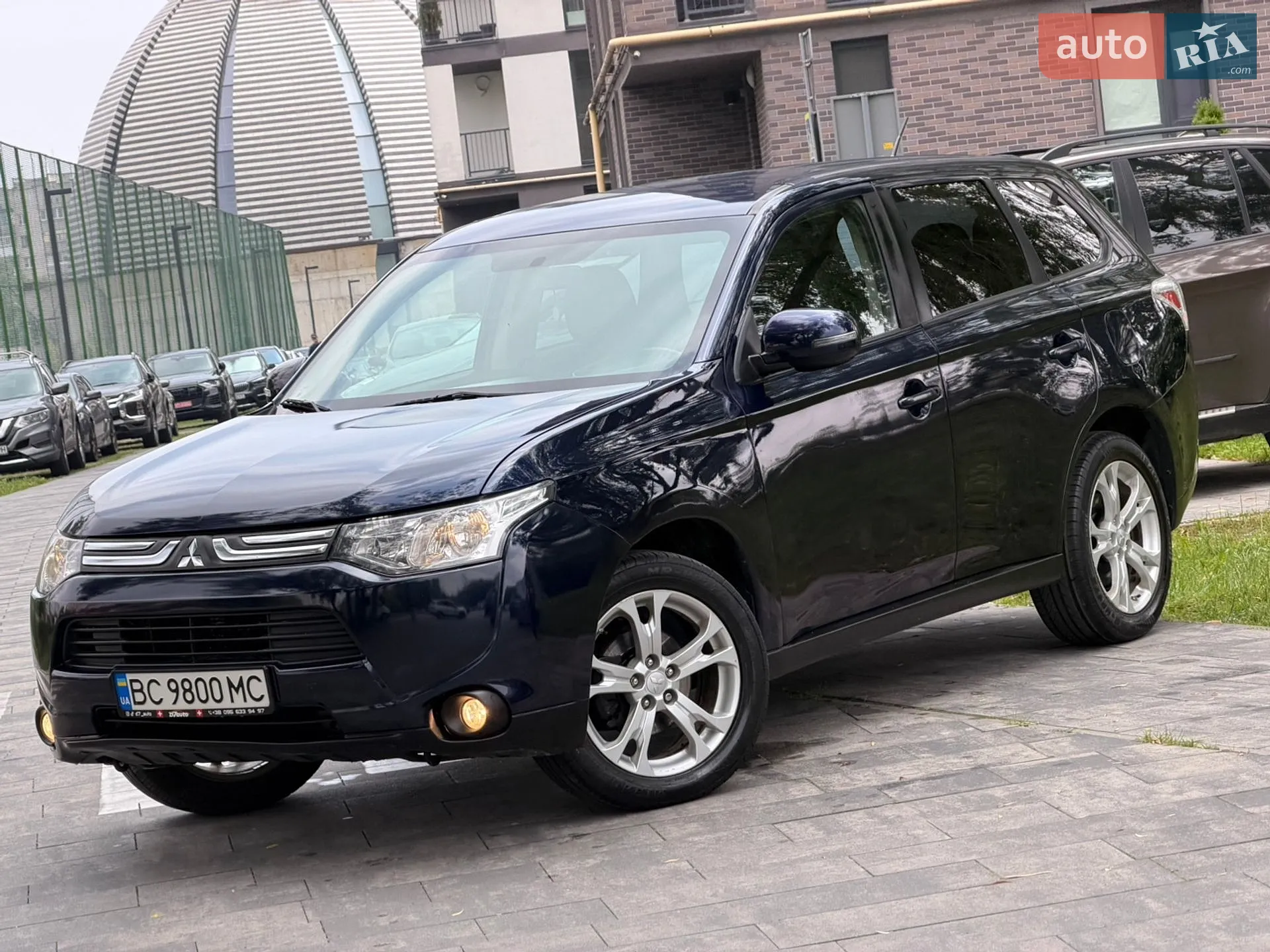 2013 Mitsubishi Outlander - мініатюра 16
