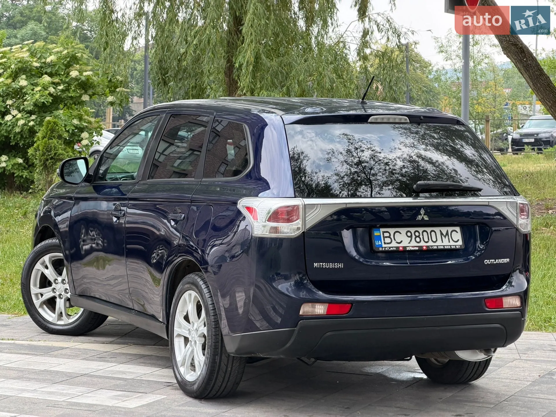2013 Mitsubishi Outlander - мініатюра 19