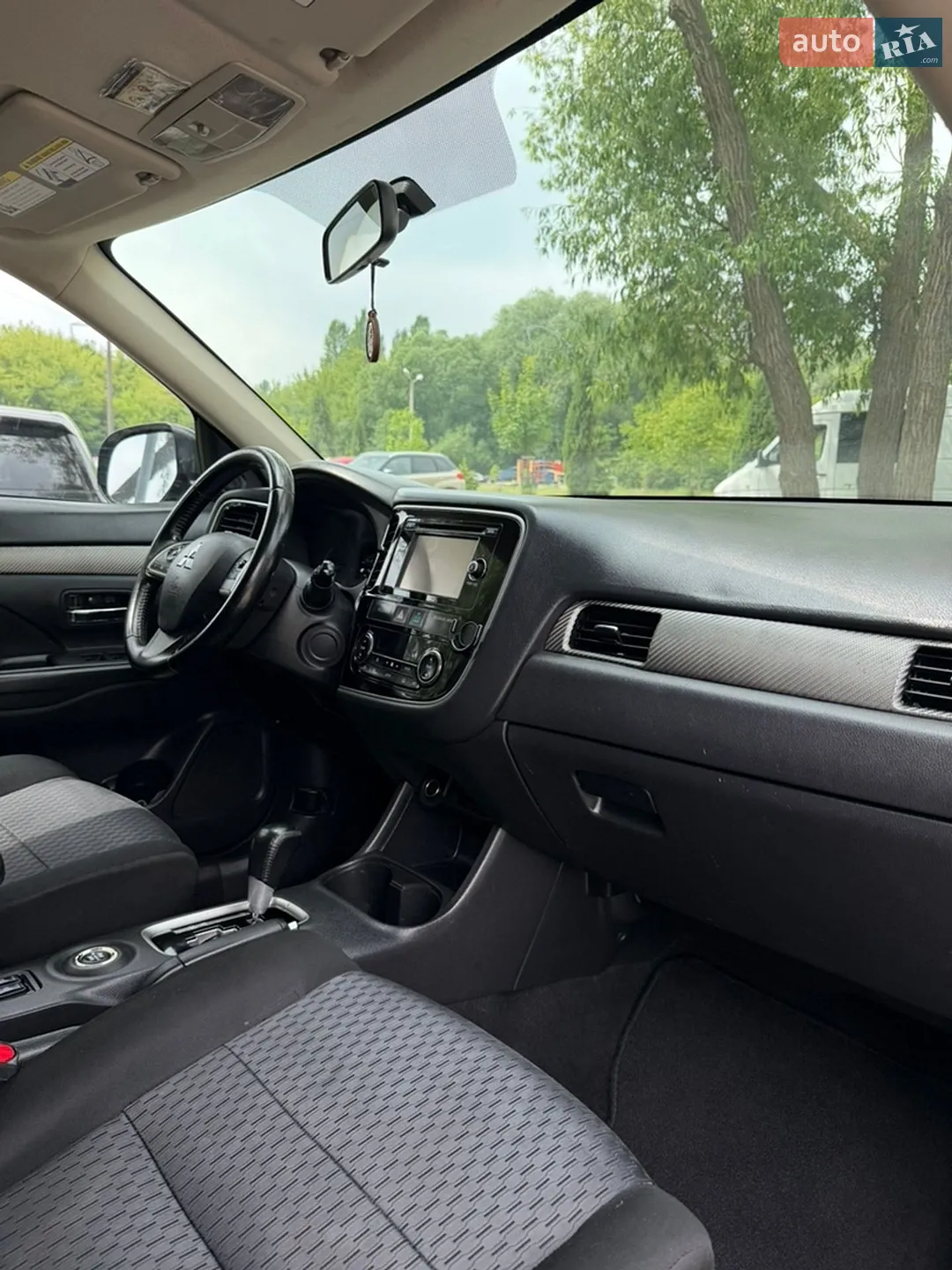 2013 Mitsubishi Outlander - мініатюра 46