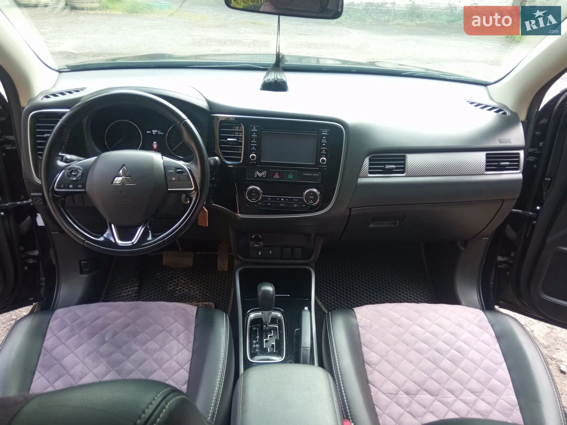 2017 Mitsubishi Outlander - мініатюра 15