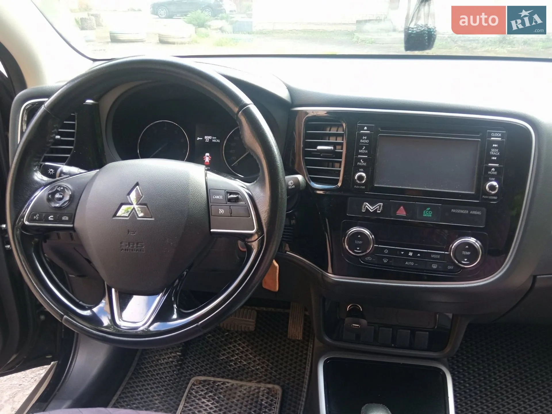 2017 Mitsubishi Outlander - мініатюра 16