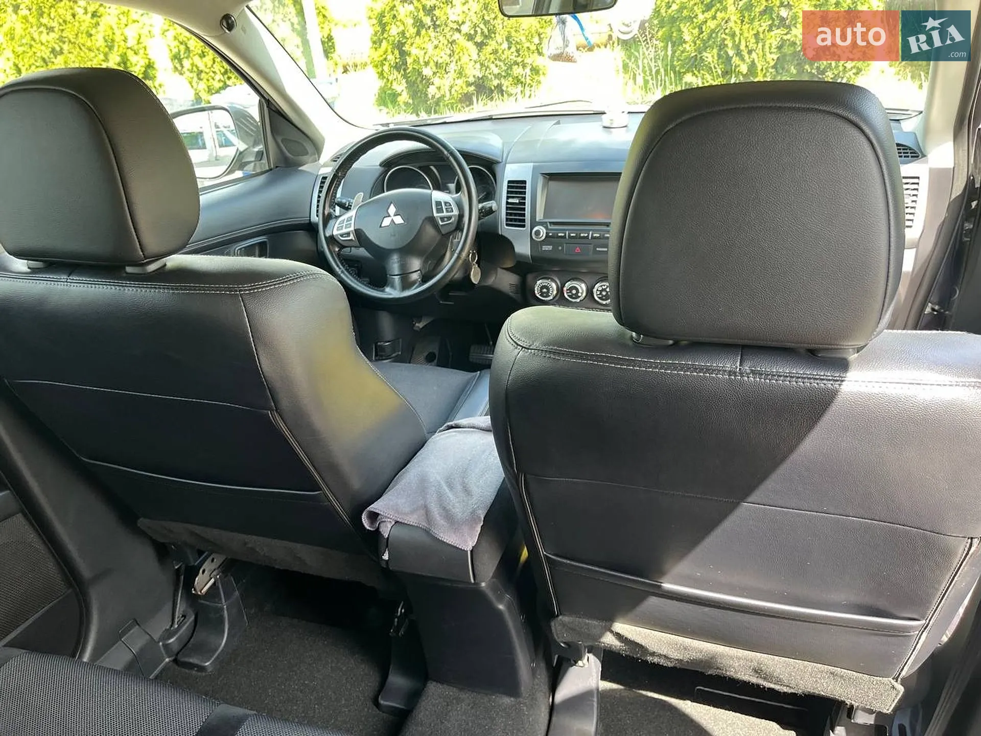 2012 Mitsubishi Outlander - мініатюра 14