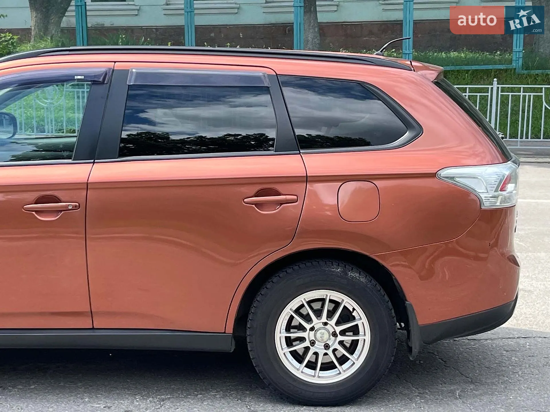 2012 Mitsubishi Outlander - мініатюра 7