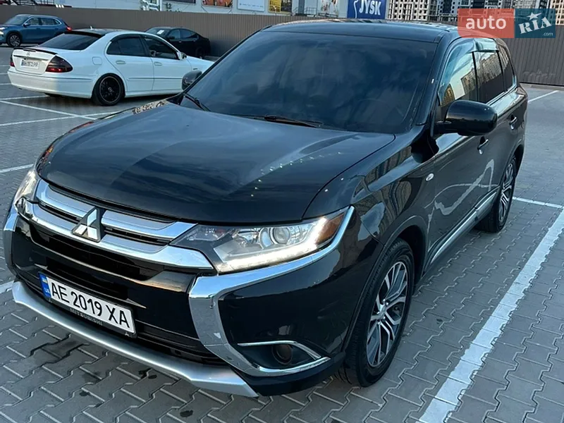 Mitsubishi Outlander 2017