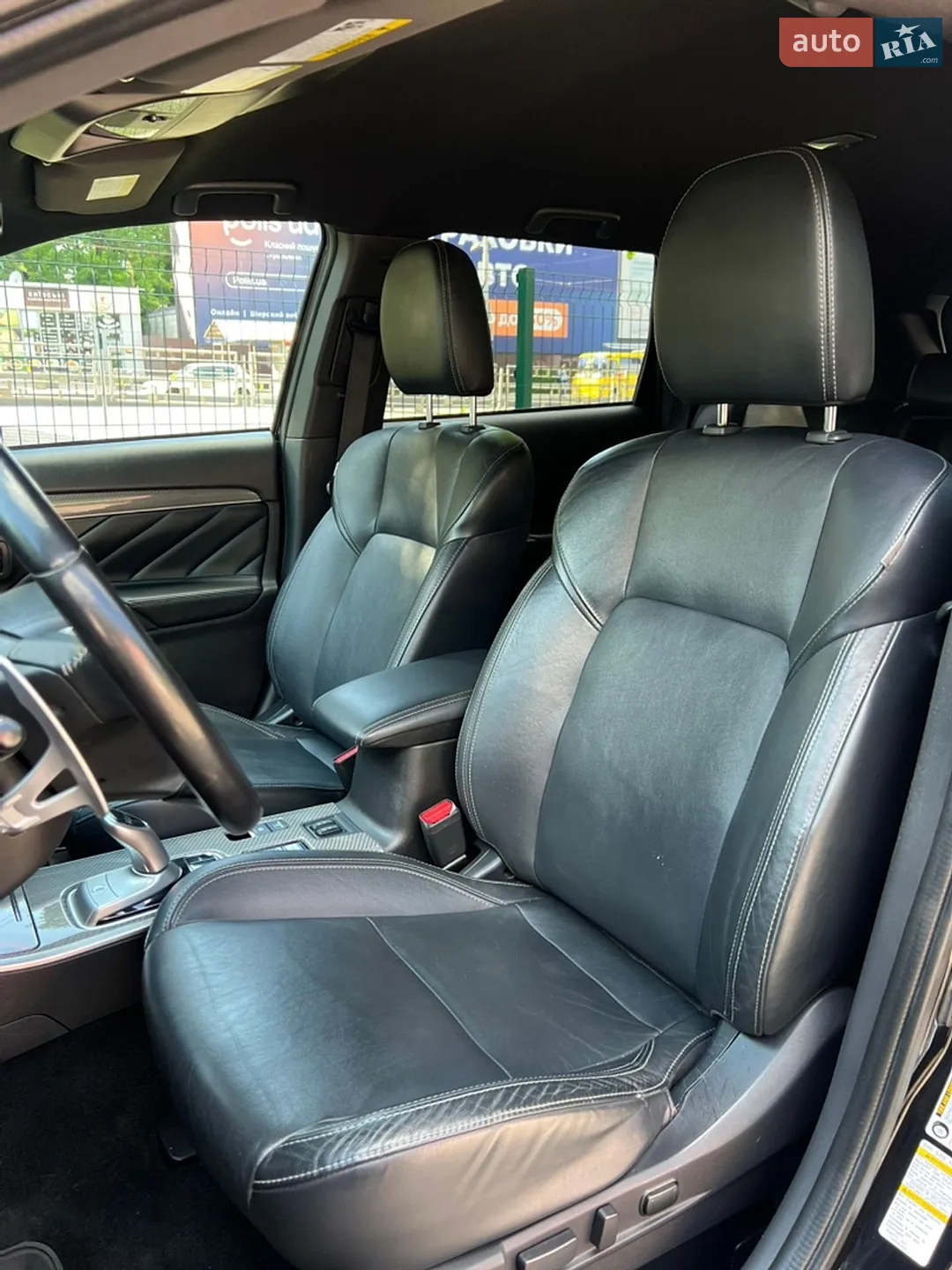 2021 Mitsubishi Outlander - мініатюра 21