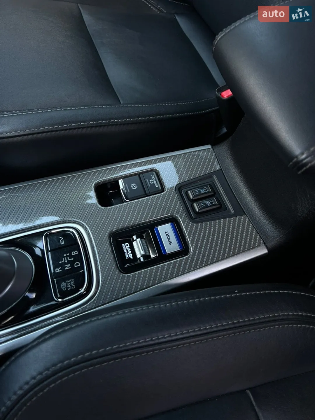 2021 Mitsubishi Outlander - мініатюра 27