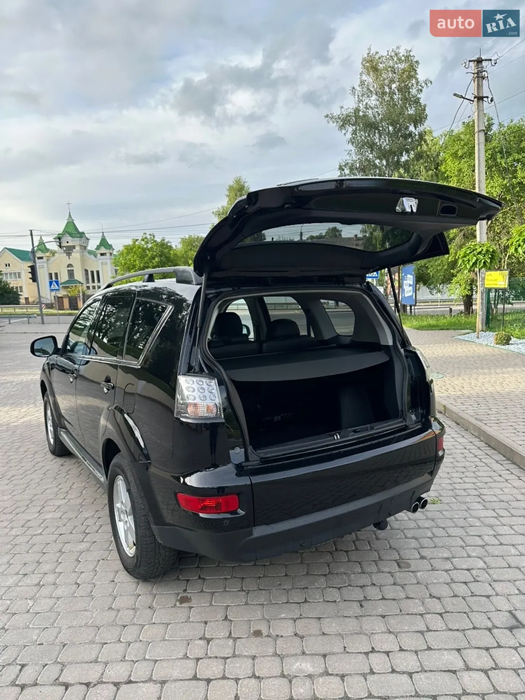 2011 Mitsubishi Outlander - мініатюра 16