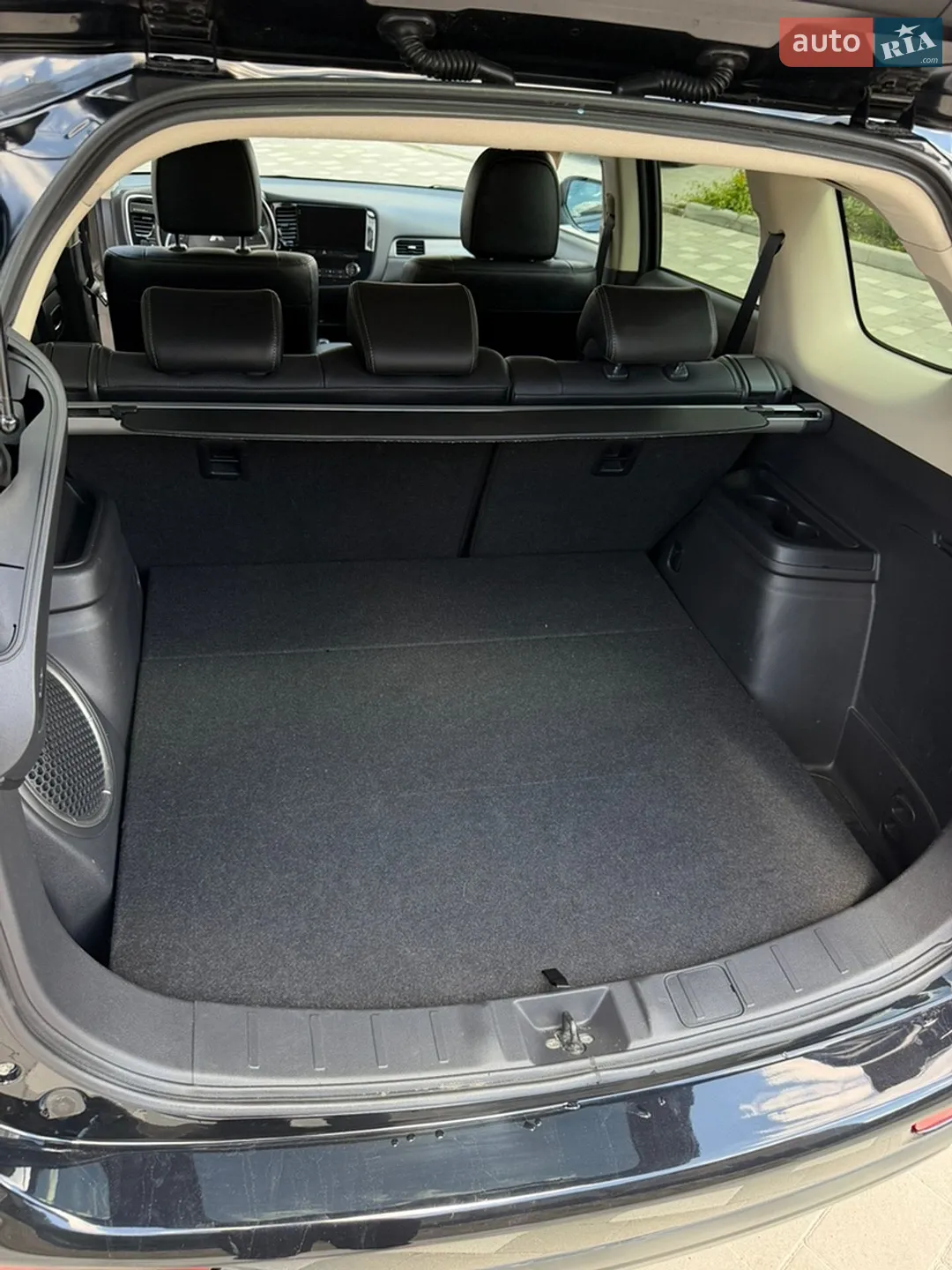 2013 Mitsubishi Outlander - мініатюра 19