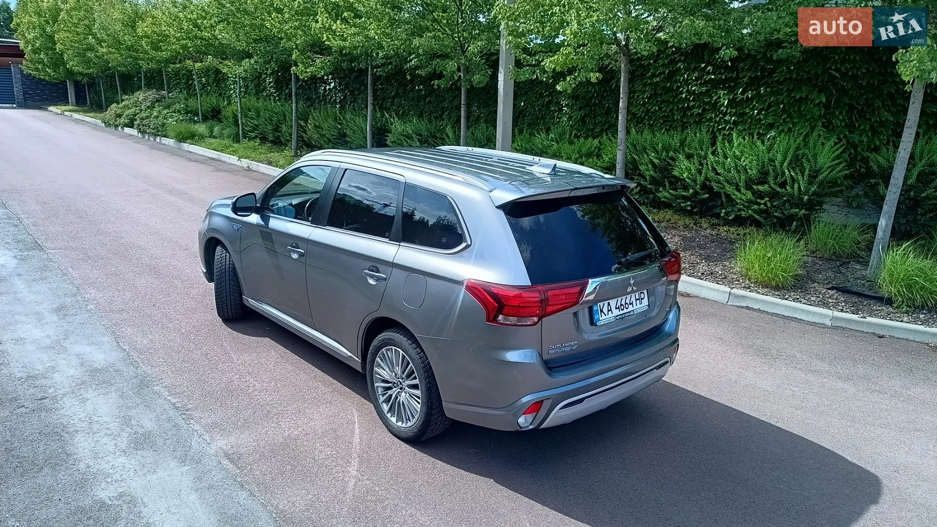 2022 Mitsubishi Outlander - мініатюра 6