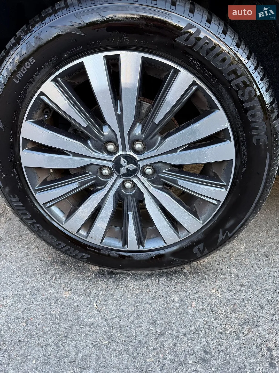 2020 Mitsubishi Outlander - мініатюра 35