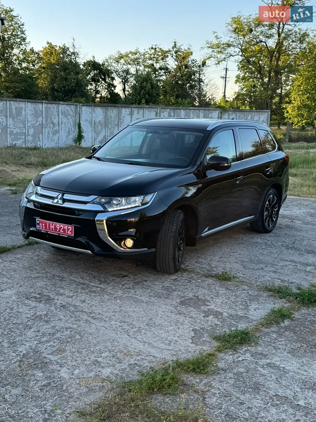 2016 Mitsubishi Outlander - мініатюра 17