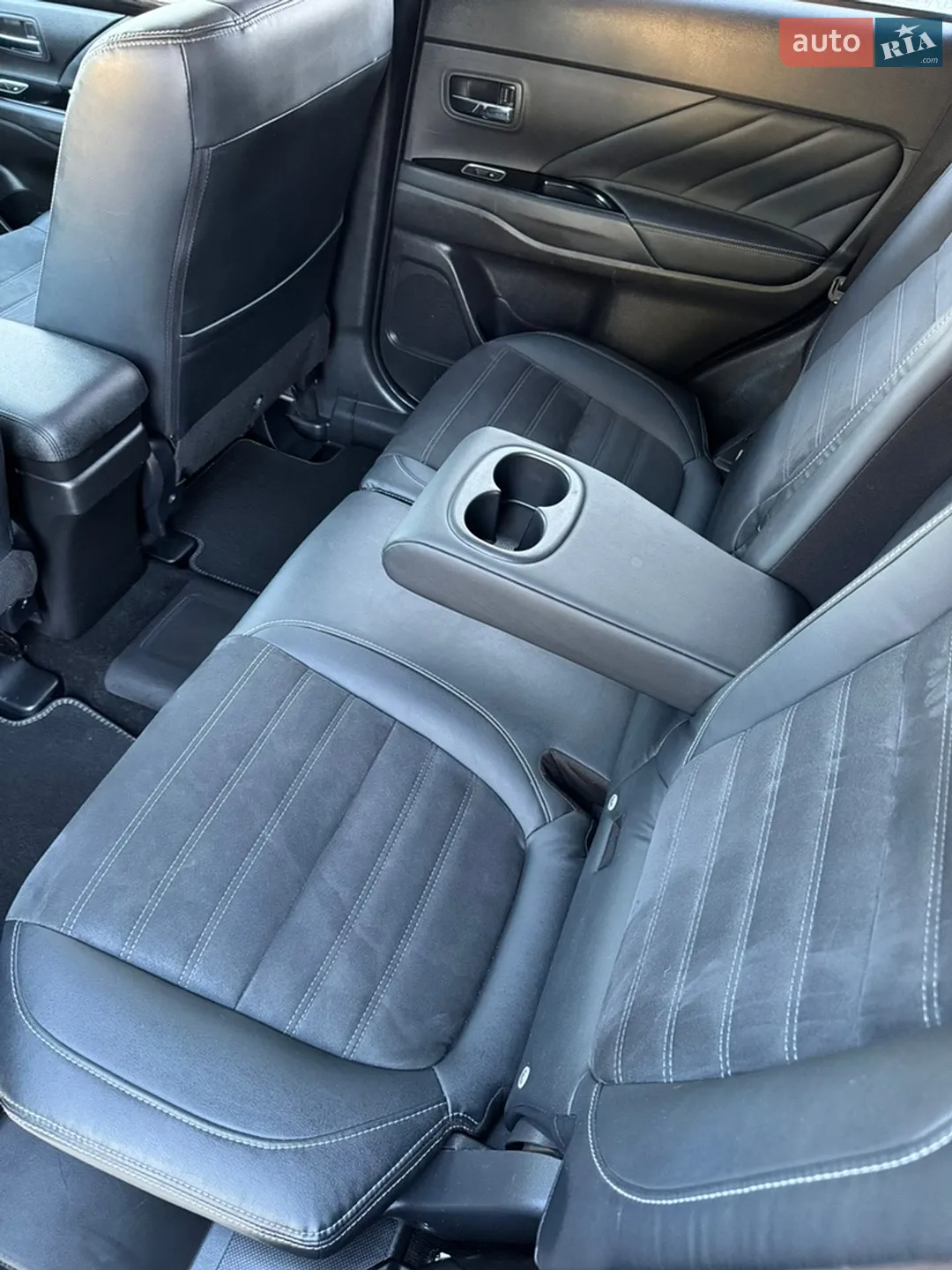 2016 Mitsubishi Outlander - мініатюра 49