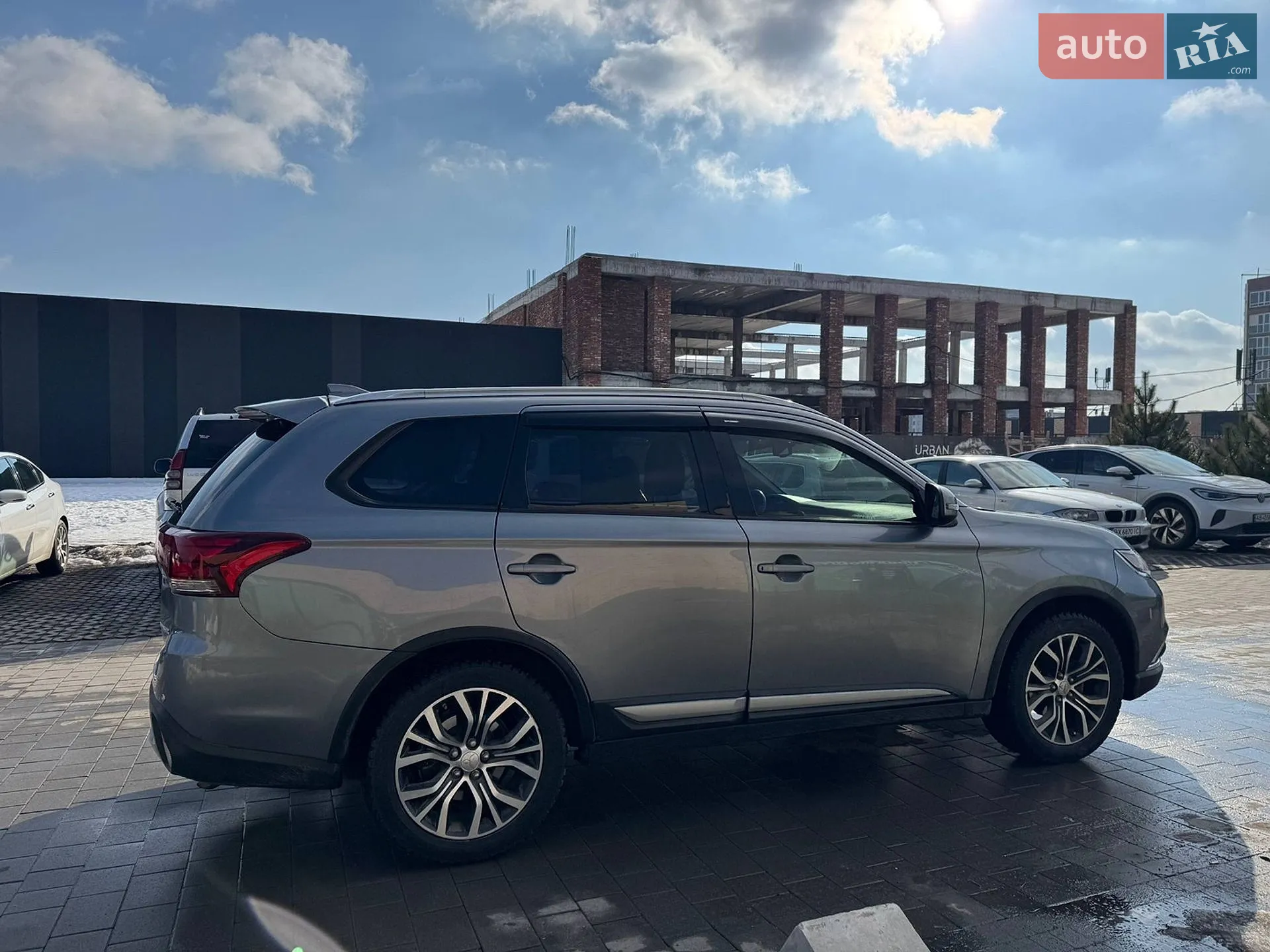 2017 Mitsubishi Outlander - мініатюра 5