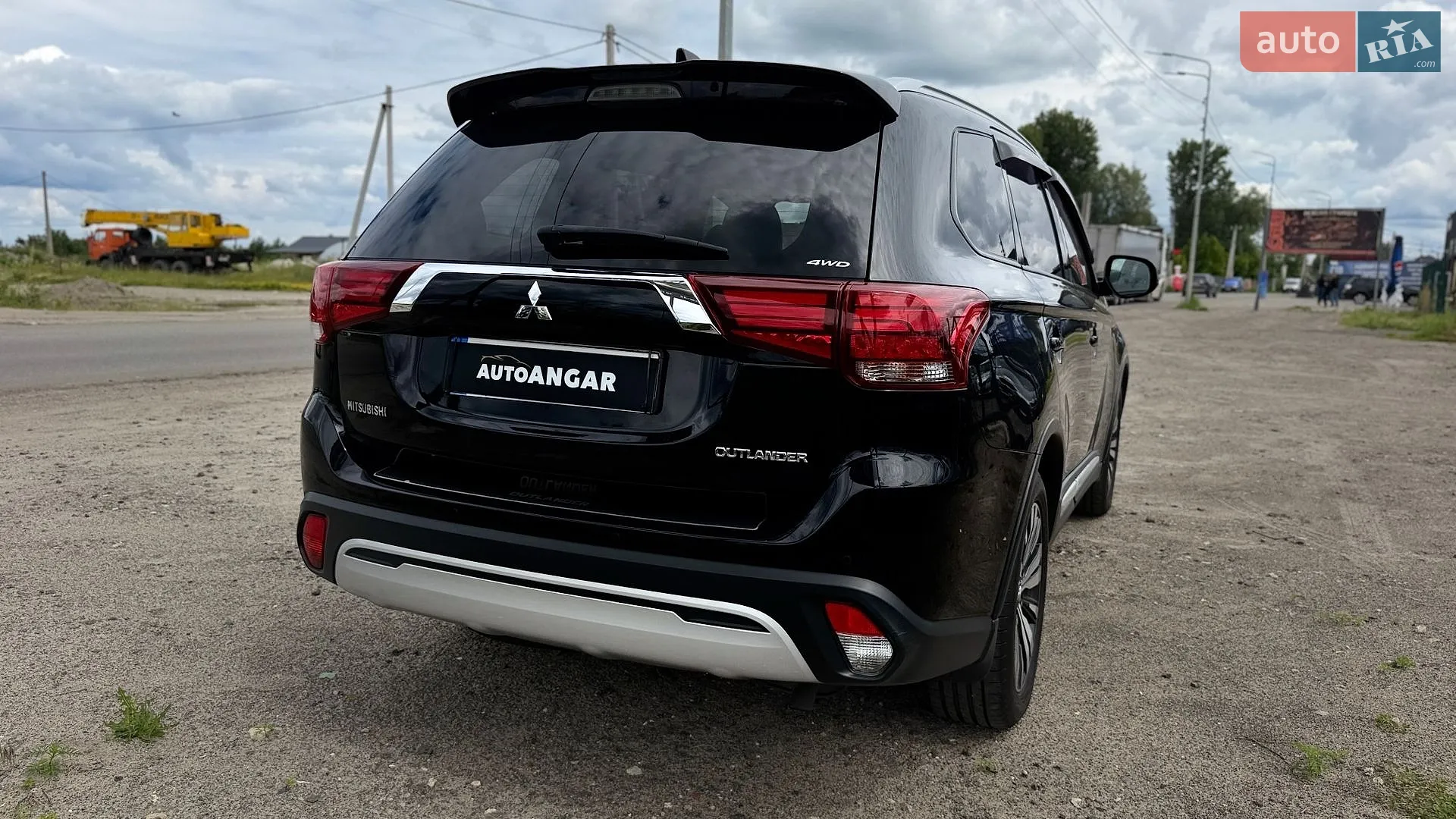 2018 Mitsubishi Outlander - мініатюра 11