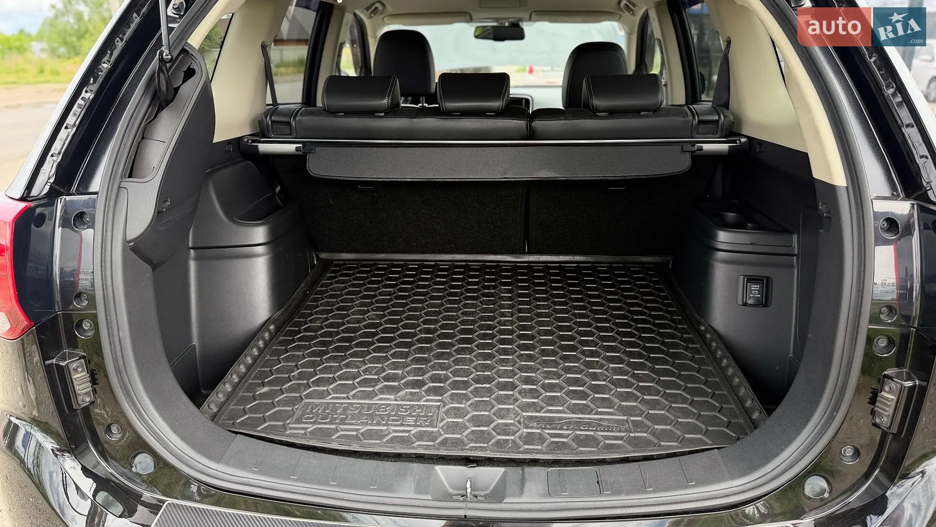 2018 Mitsubishi Outlander - мініатюра 39