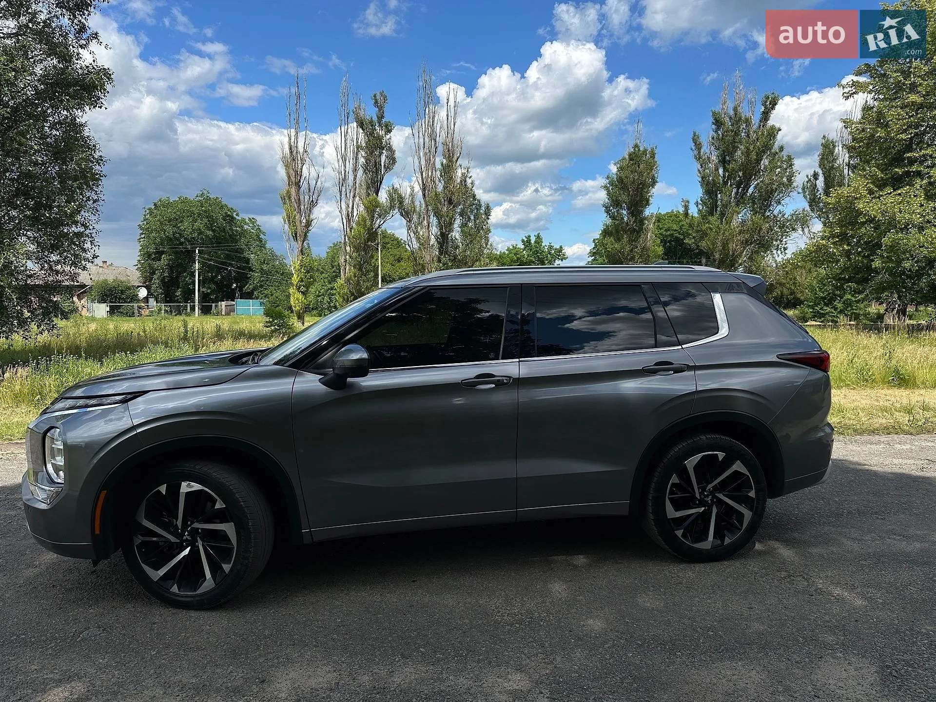 2022 Mitsubishi Outlander - мініатюра 4