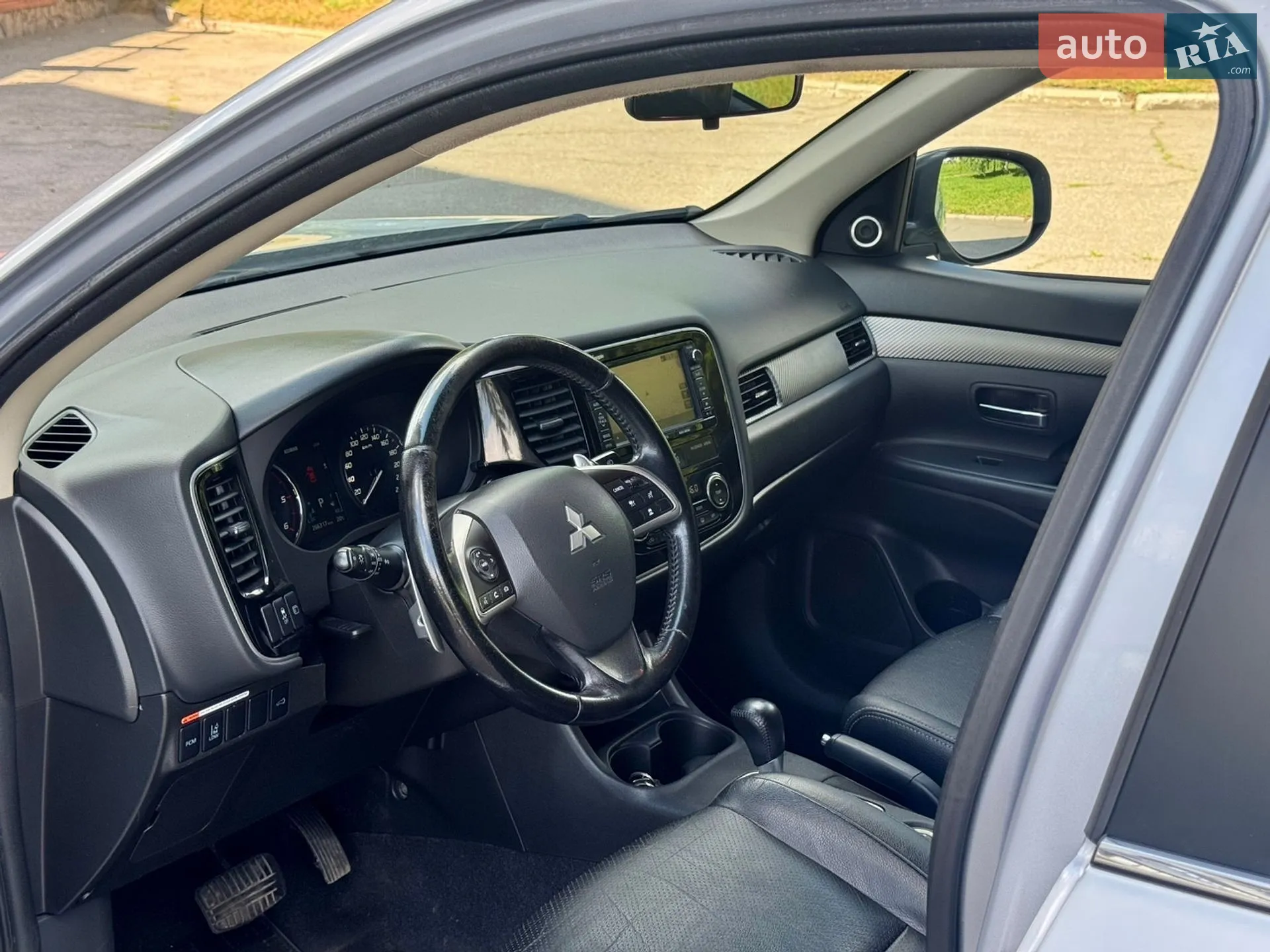 2013 Mitsubishi Outlander - мініатюра 18