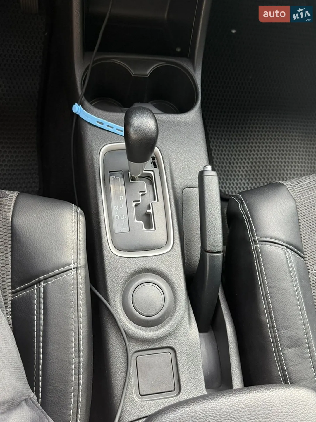 2013 Mitsubishi Outlander - мініатюра 26