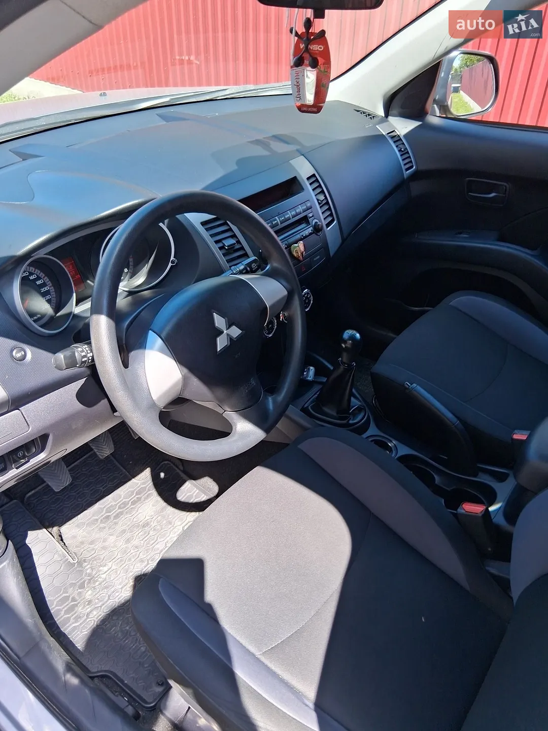 2010 Mitsubishi Outlander - мініатюра 6