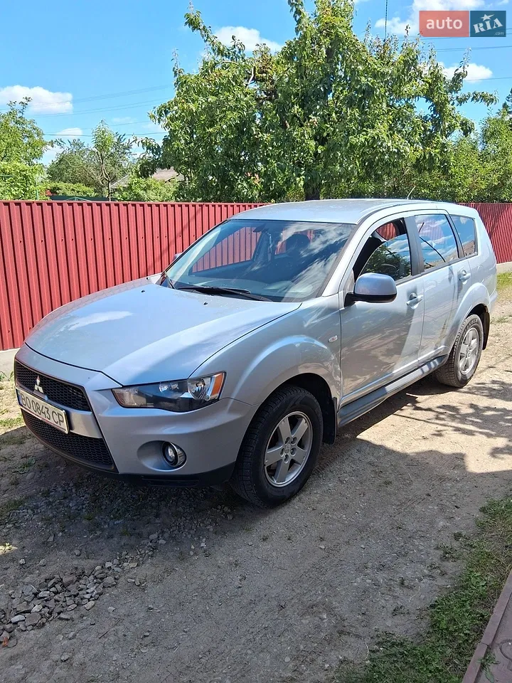2011 Mitsubishi Outlander - мініатюра 15