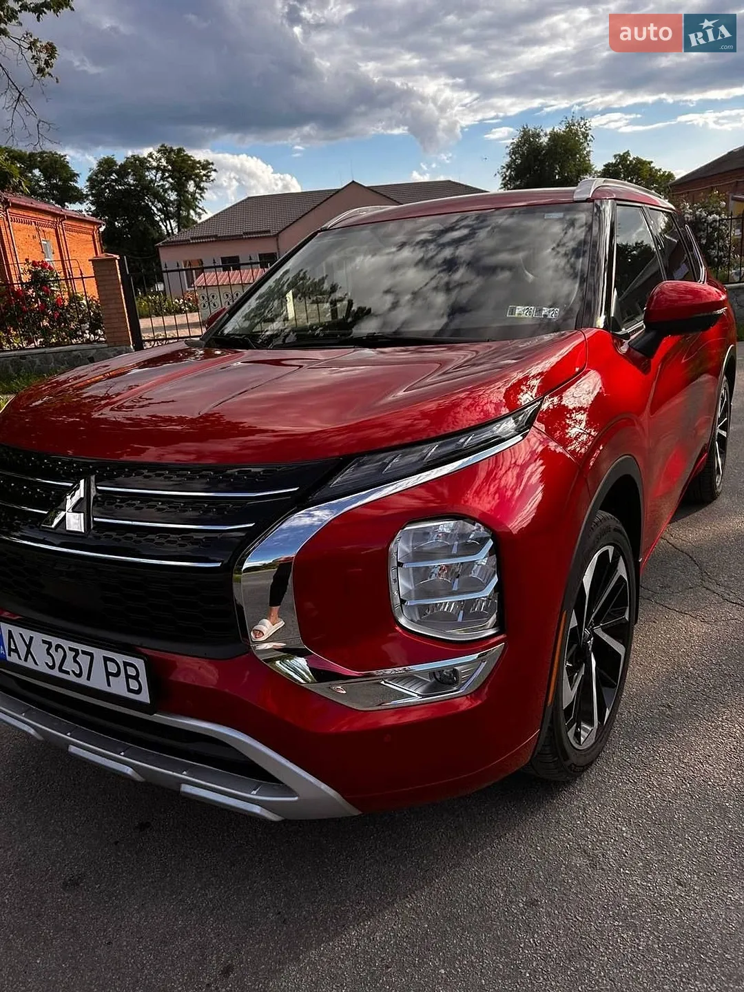 2024 Mitsubishi Outlander - мініатюра 36