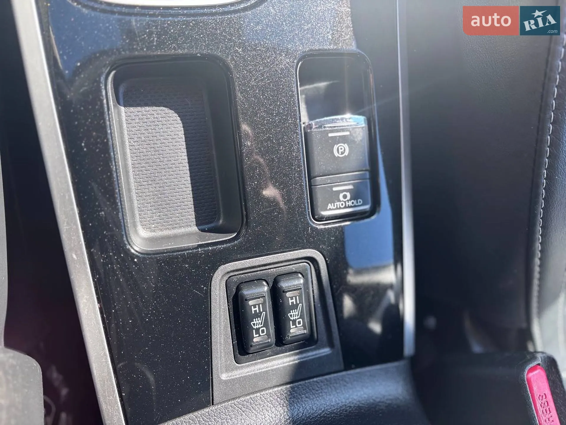2018 Mitsubishi Outlander - мініатюра 17