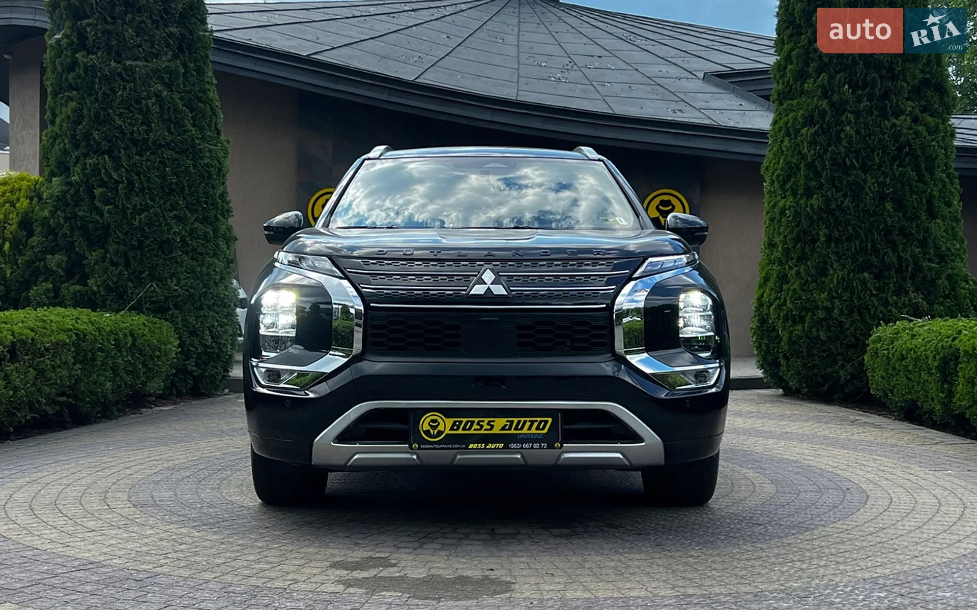 2023 Mitsubishi Outlander - мініатюра 2
