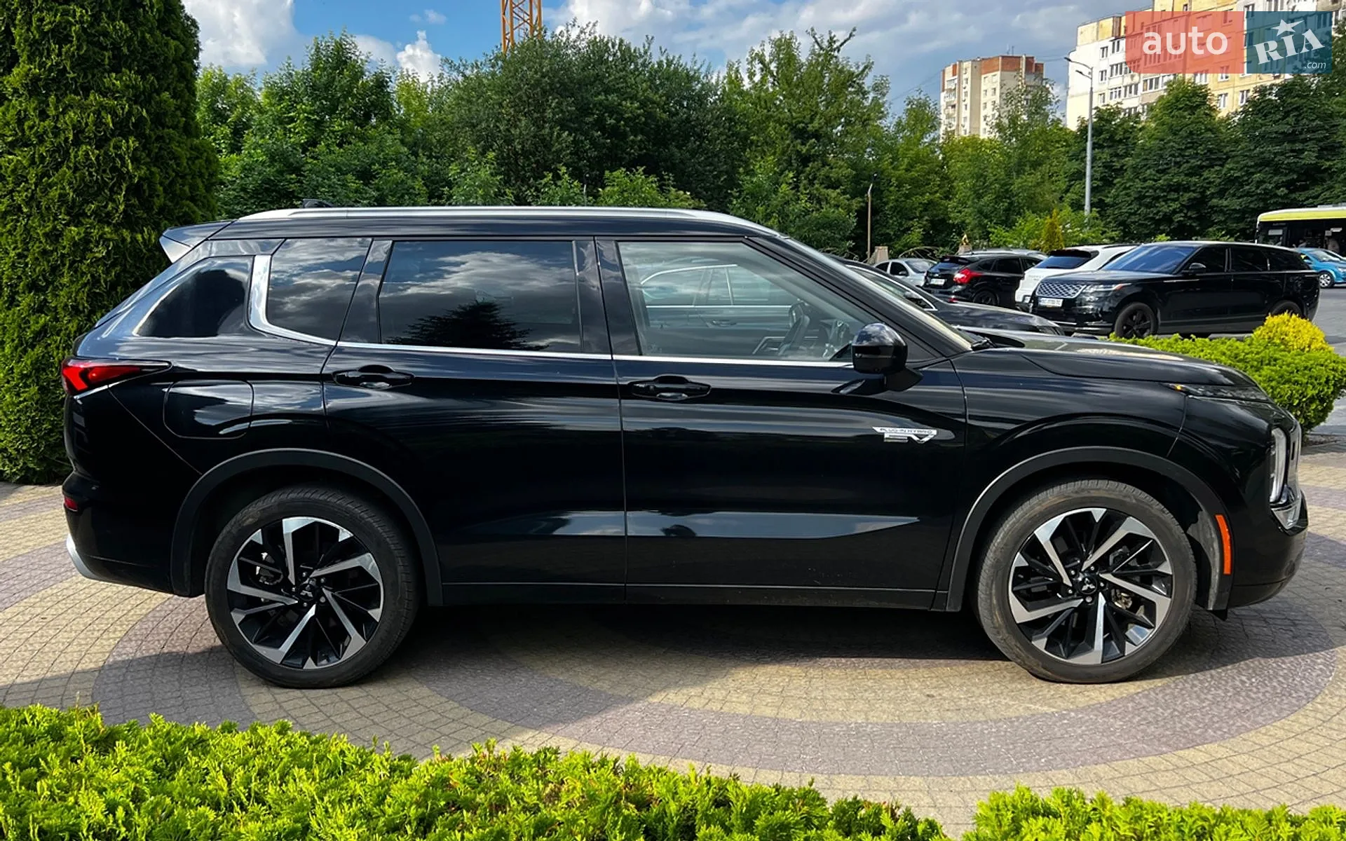 2023 Mitsubishi Outlander - мініатюра 8