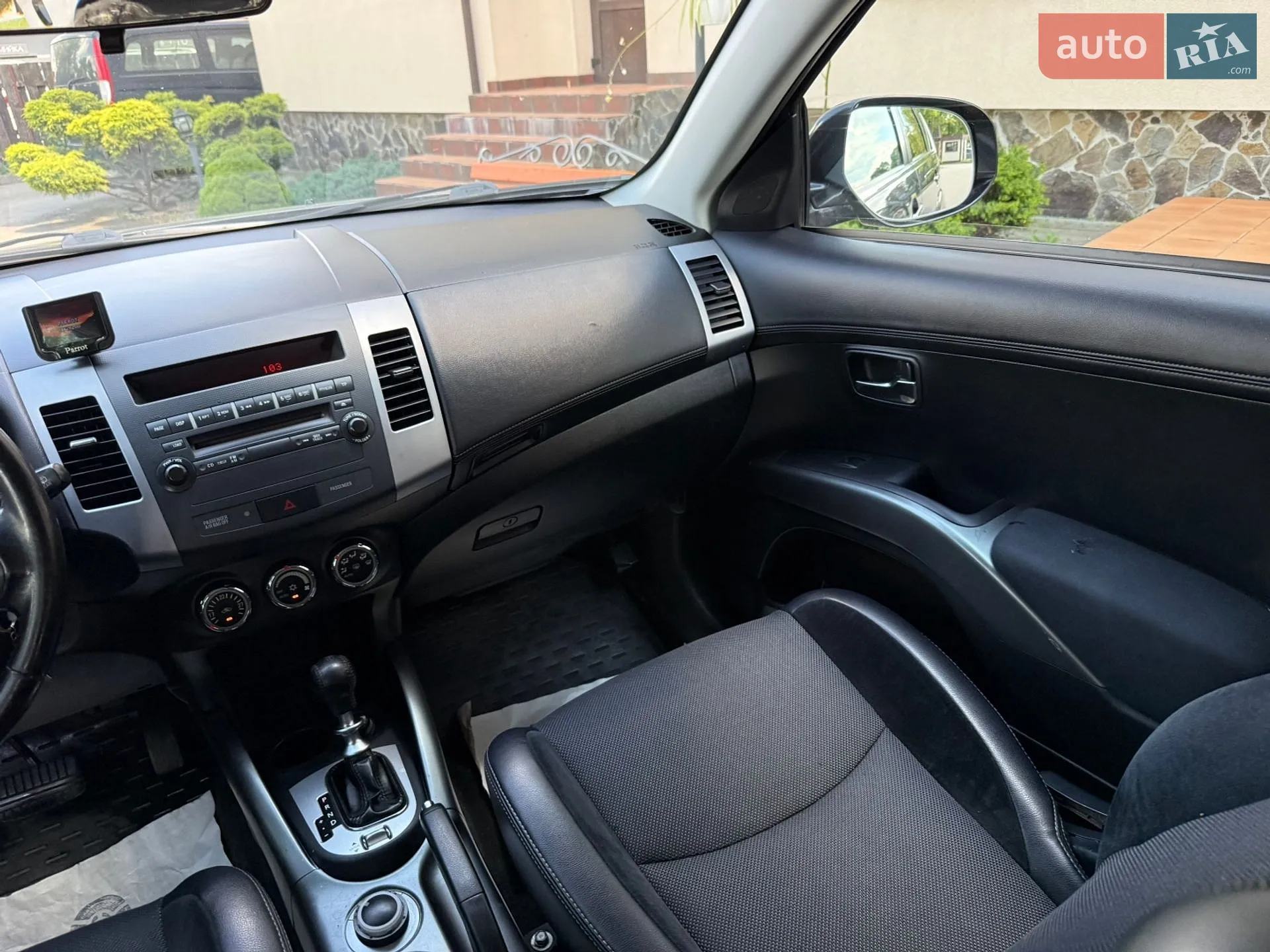 2012 Mitsubishi Outlander - мініатюра 38