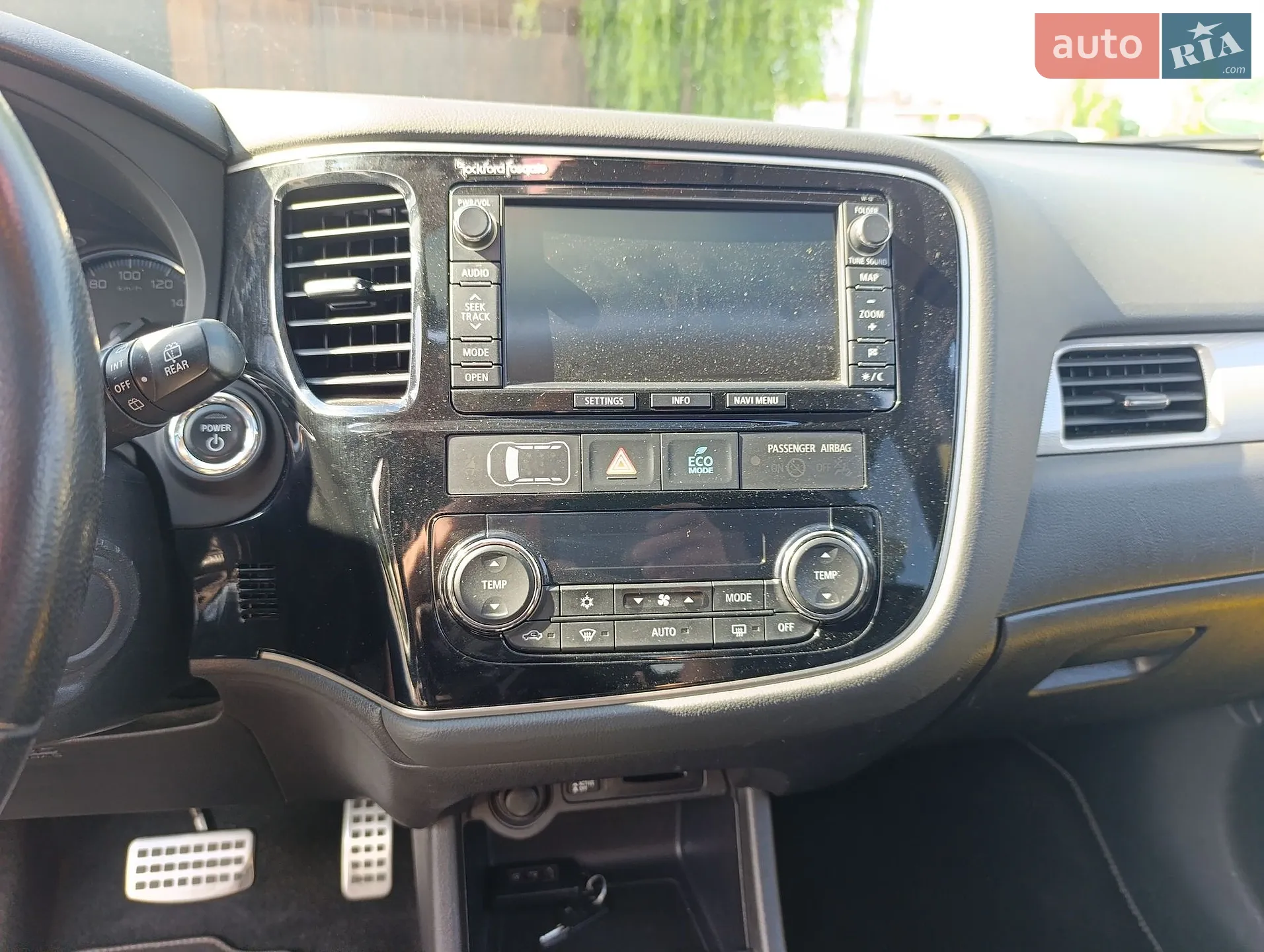 2013 Mitsubishi Outlander - мініатюра 15