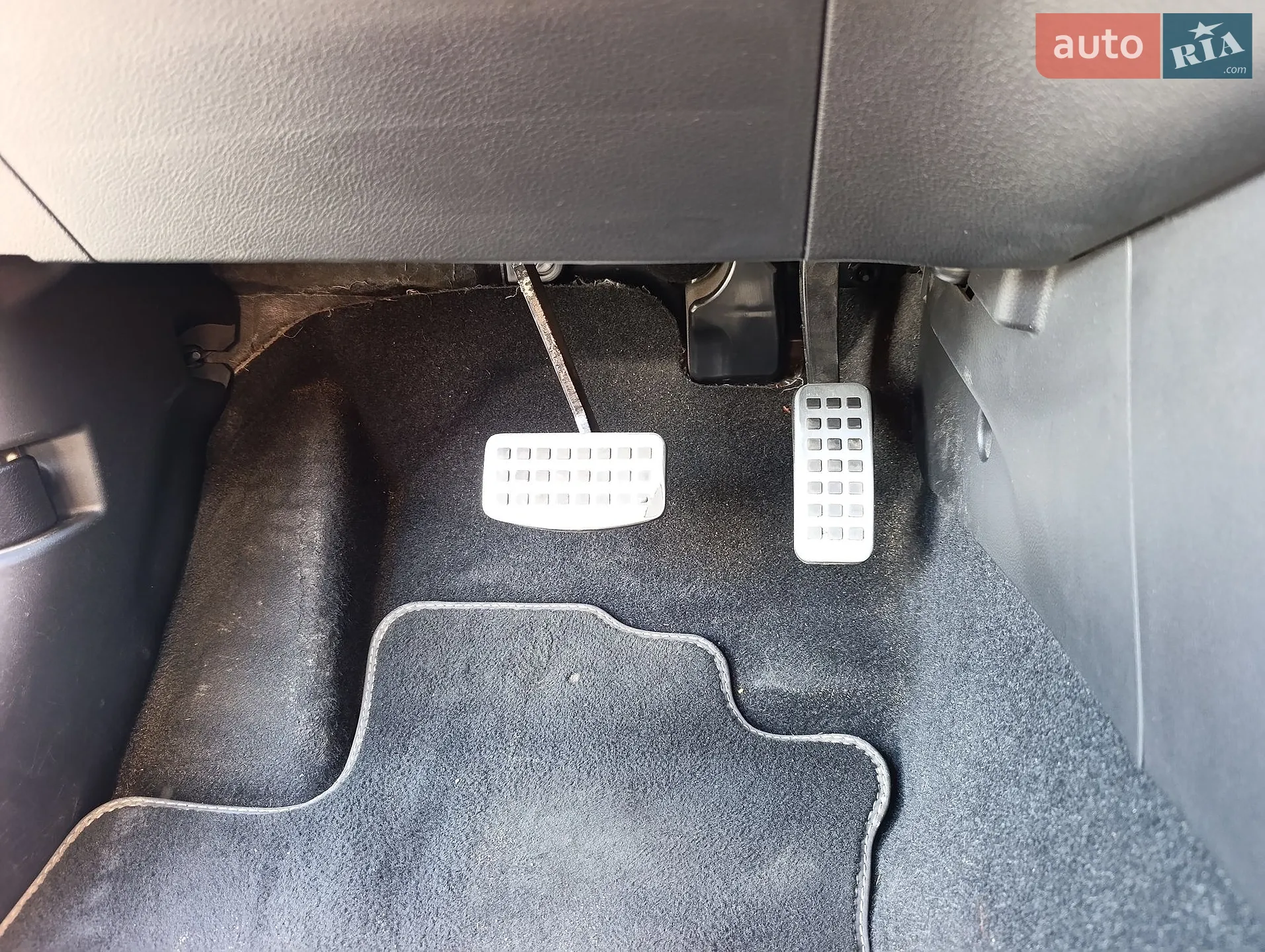2013 Mitsubishi Outlander - мініатюра 24