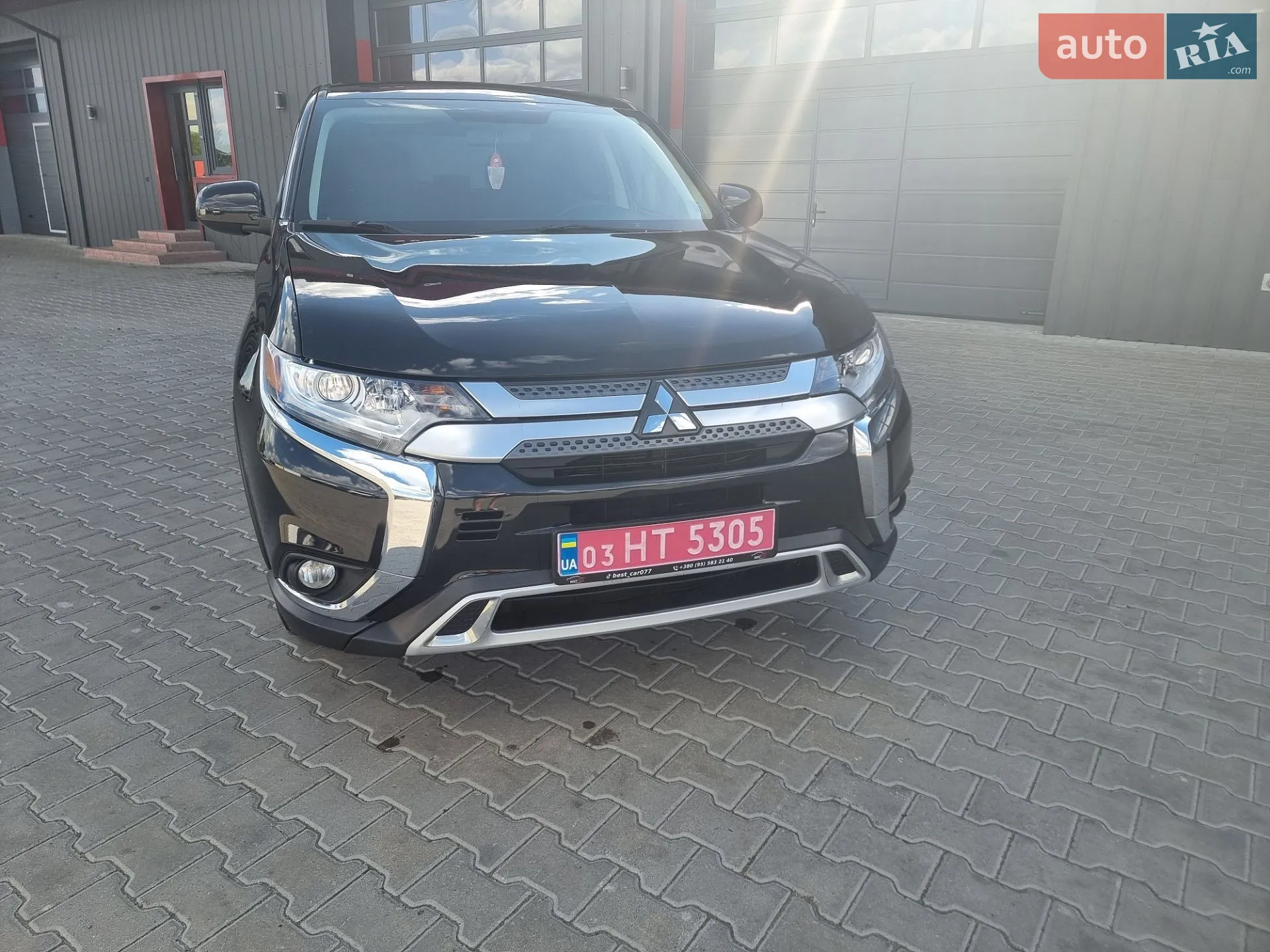 2020 Mitsubishi Outlander - мініатюра 16