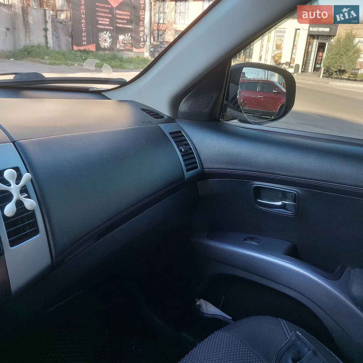2011 Mitsubishi Outlander - мініатюра 13