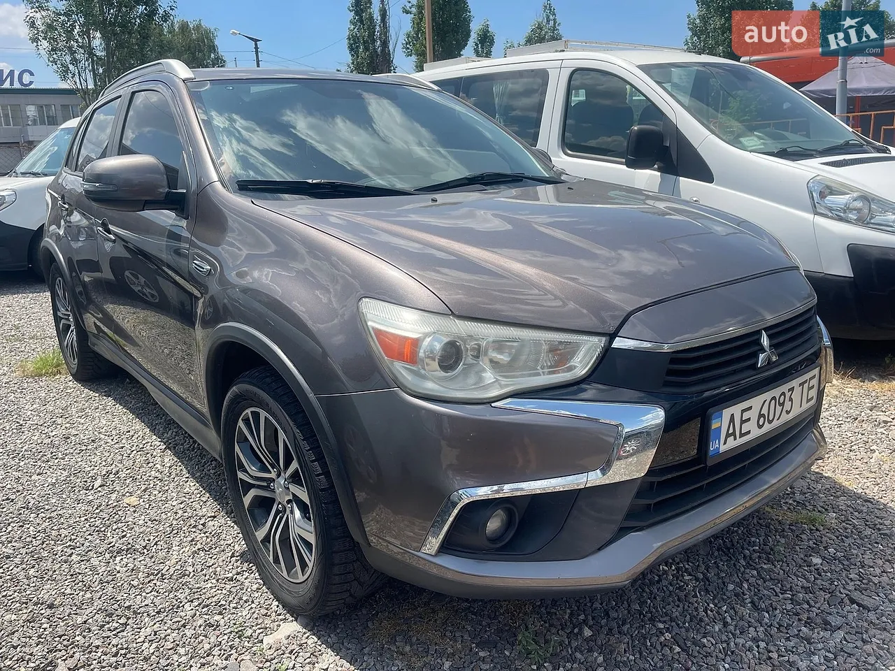 2017 Mitsubishi Outlander - мініатюра 18