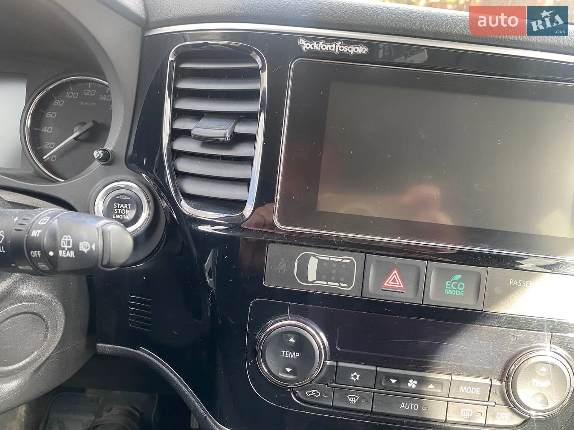 2018 Mitsubishi Outlander - мініатюра 10