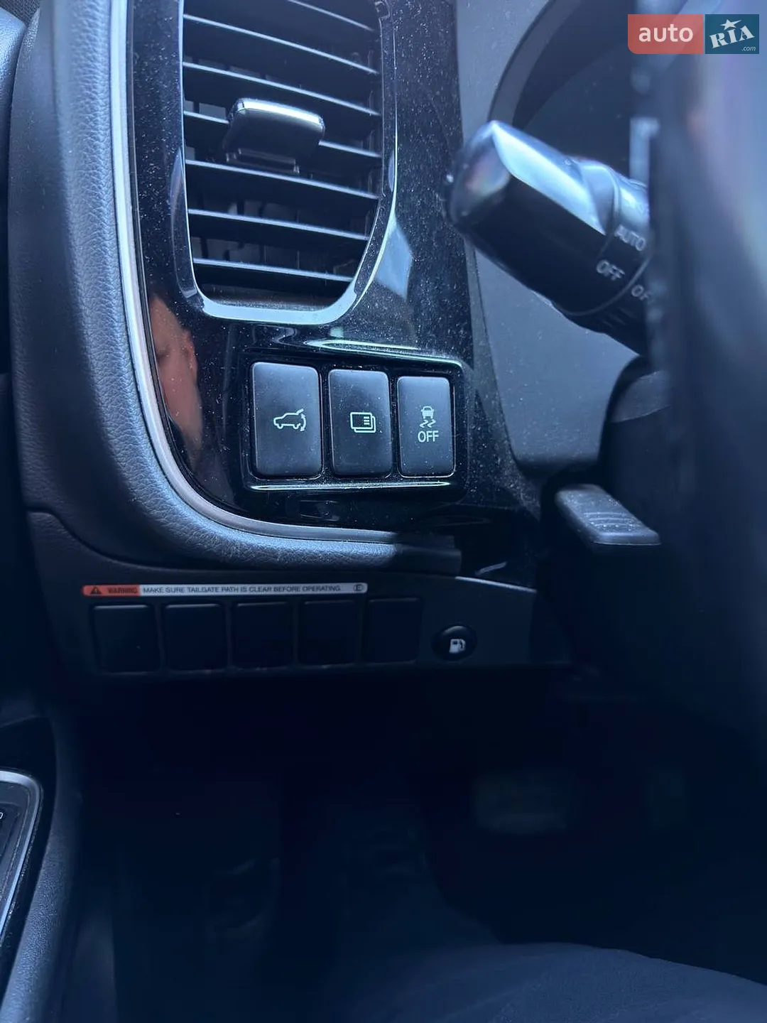 2018 Mitsubishi Outlander - мініатюра 20