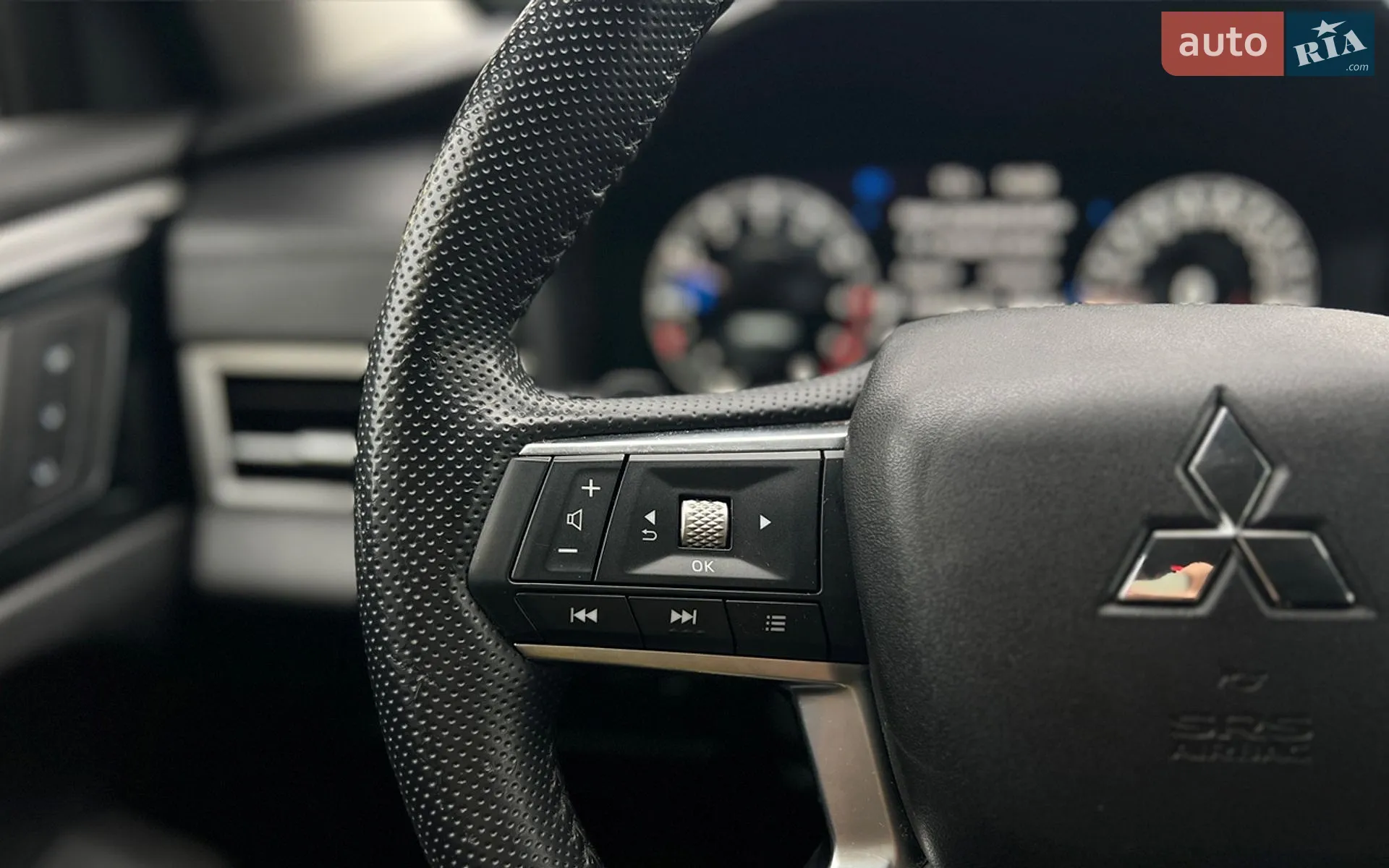 2023 Mitsubishi Outlander - мініатюра 12