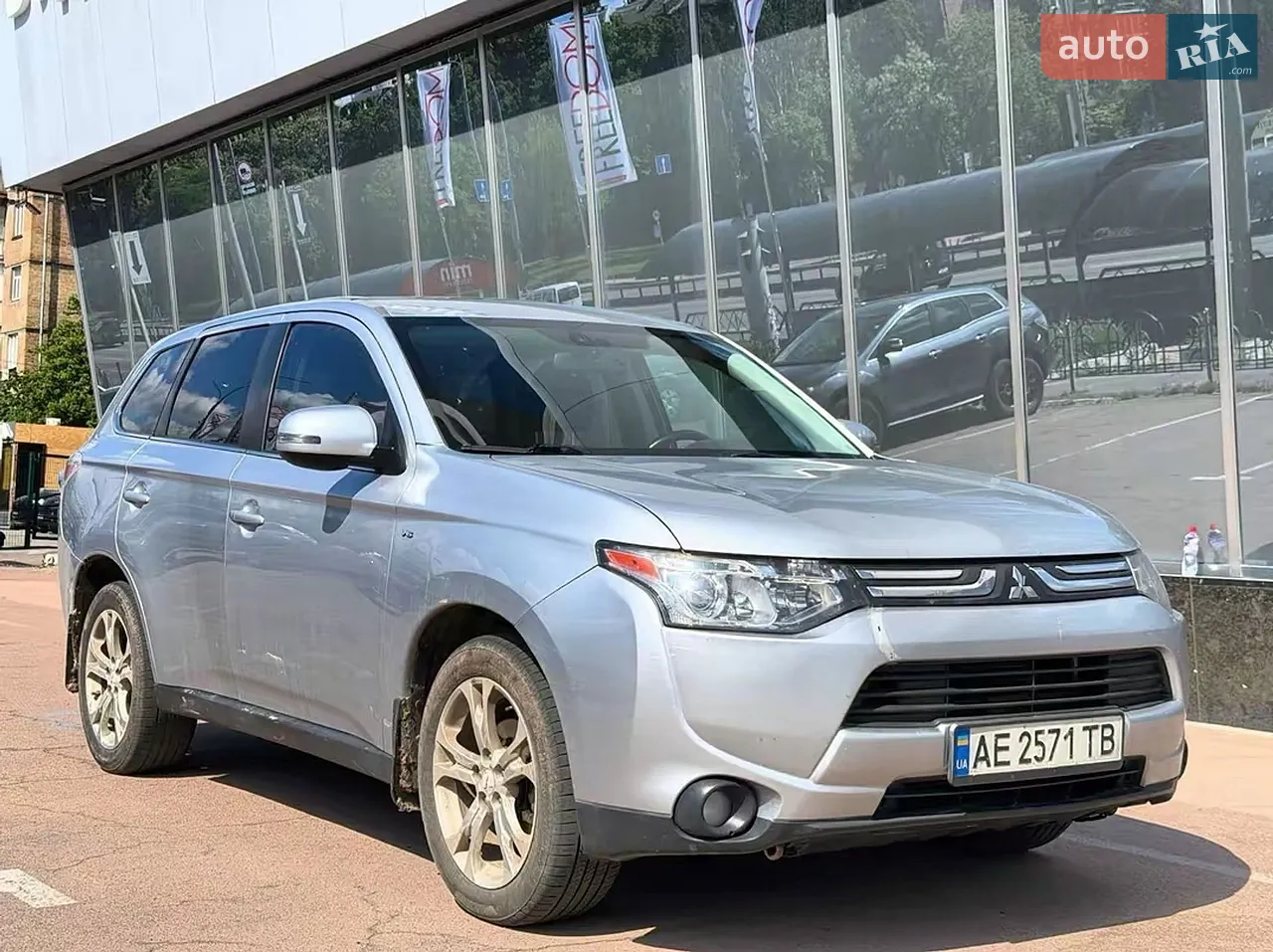 2013 Mitsubishi Outlander - мініатюра 18