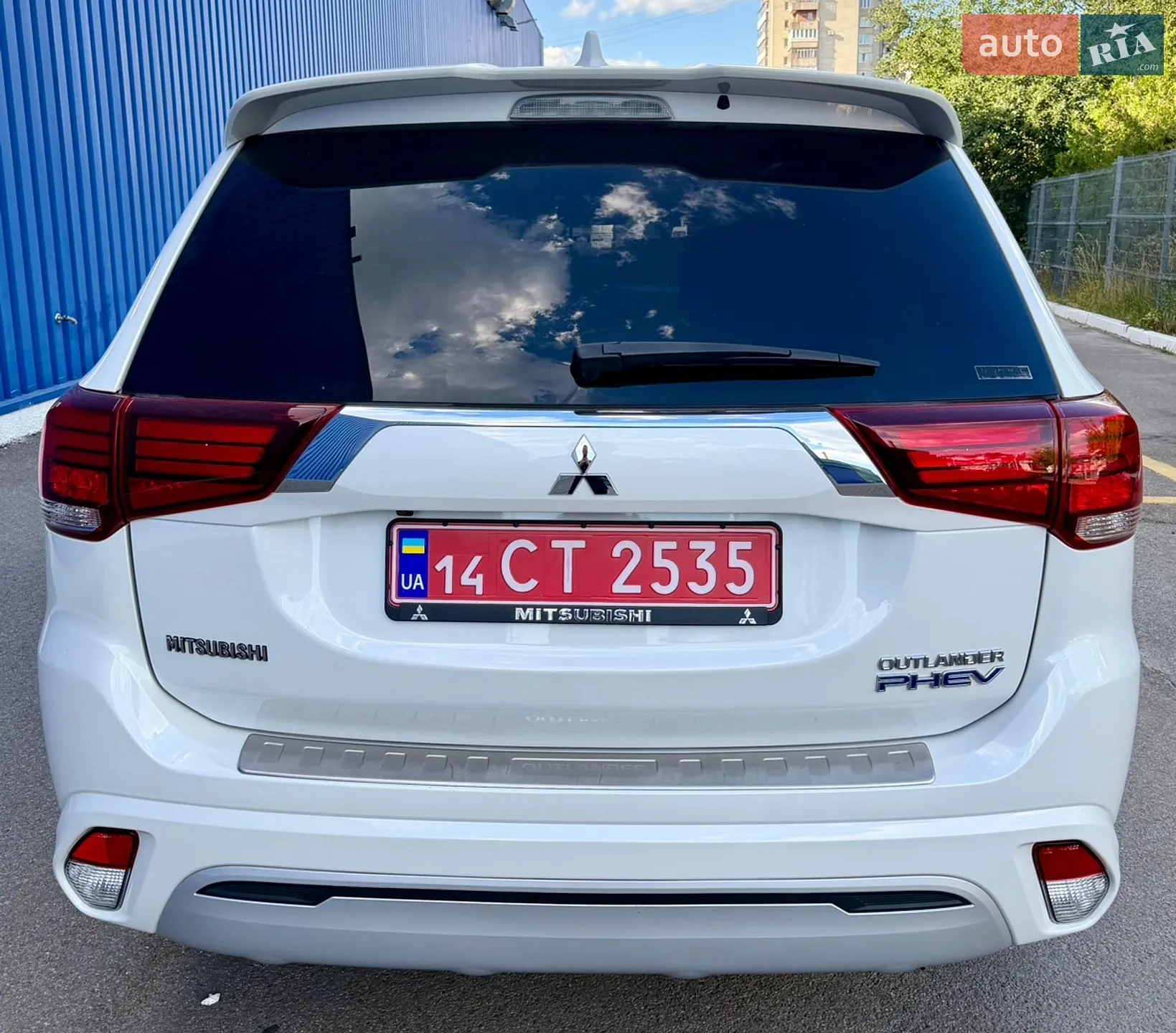 2019 Mitsubishi Outlander - мініатюра 9