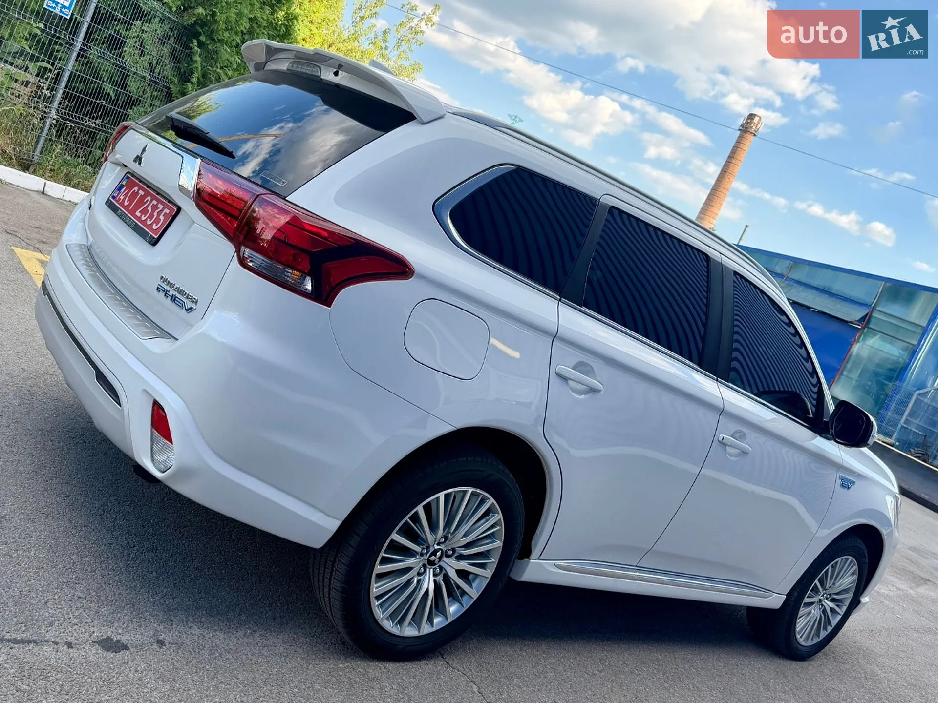 2019 Mitsubishi Outlander - мініатюра 28