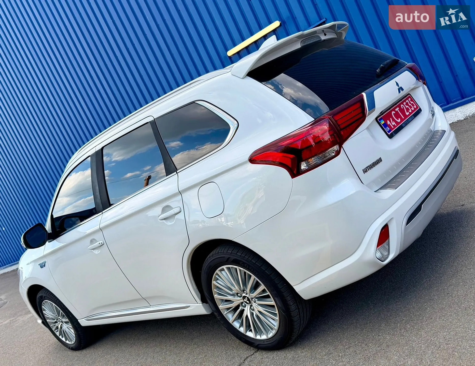 2019 Mitsubishi Outlander - мініатюра 30