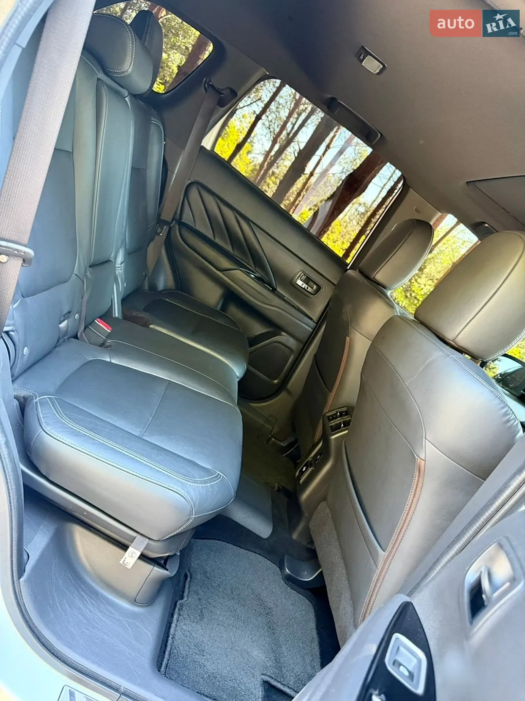 2019 Mitsubishi Outlander - мініатюра 69