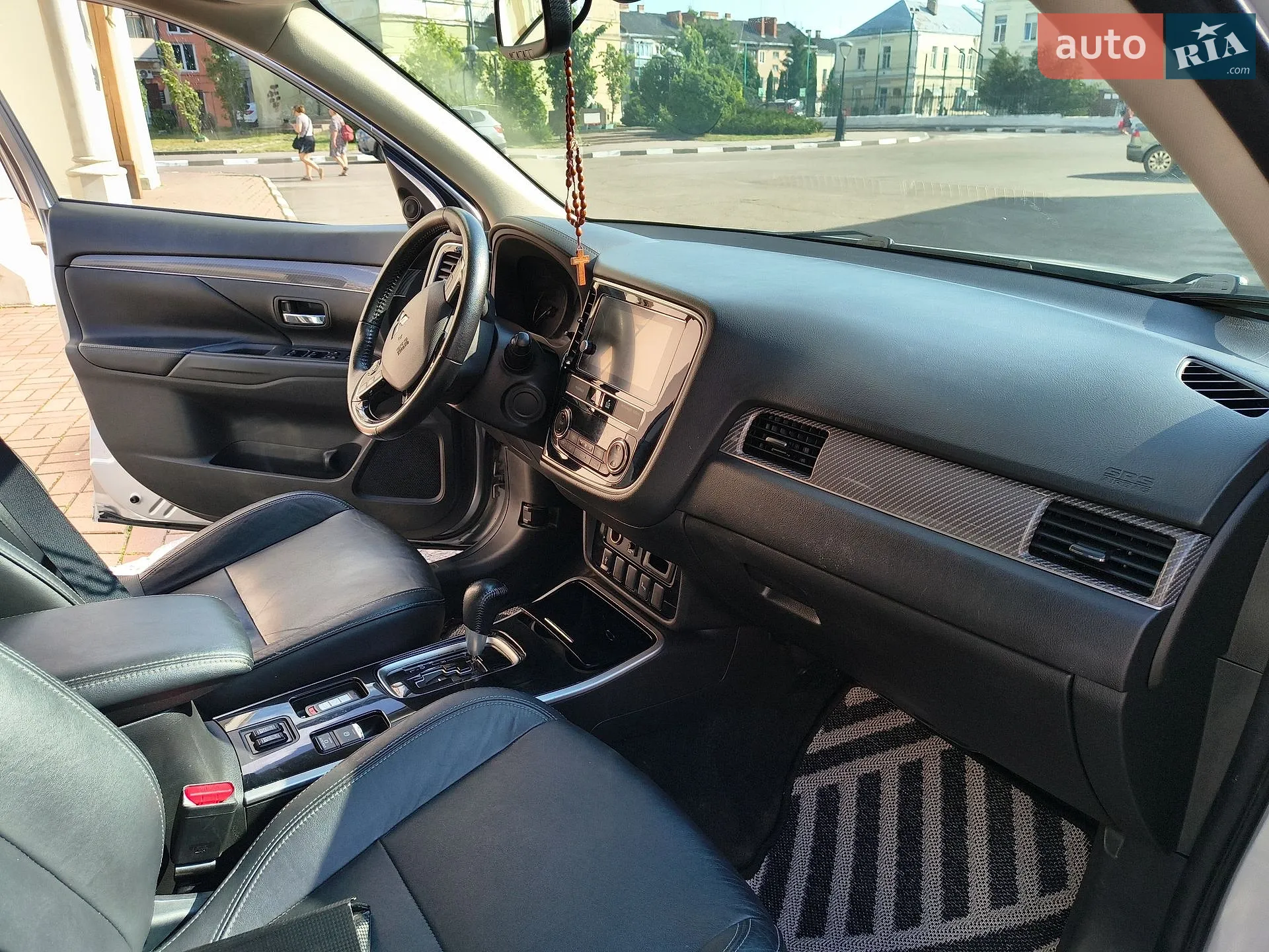 2018 Mitsubishi Outlander - мініатюра 13