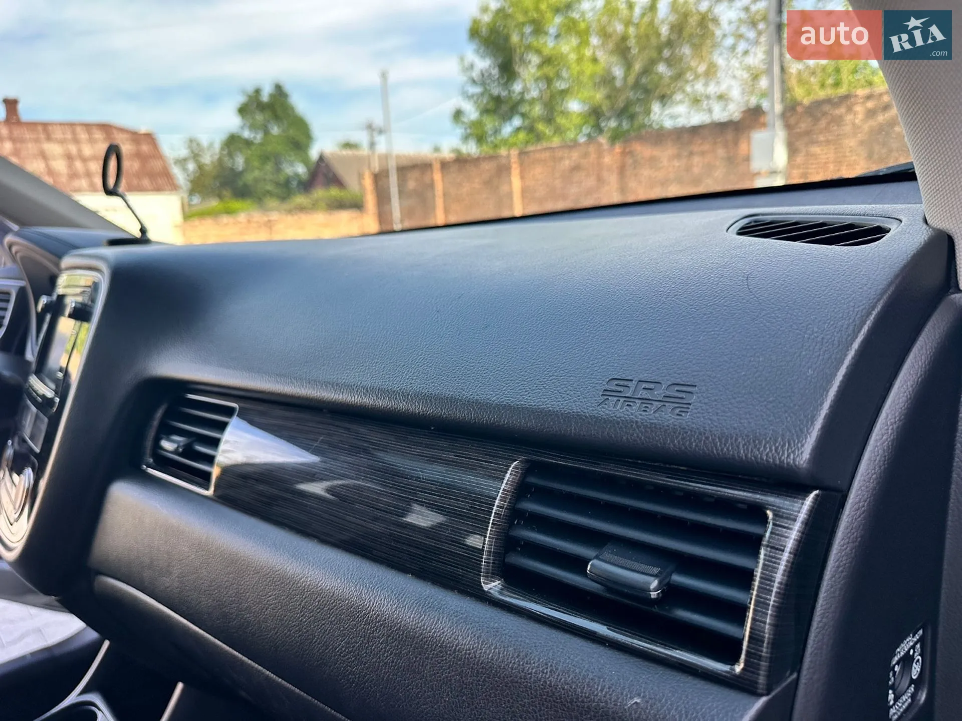 2016 Mitsubishi Outlander - мініатюра 45
