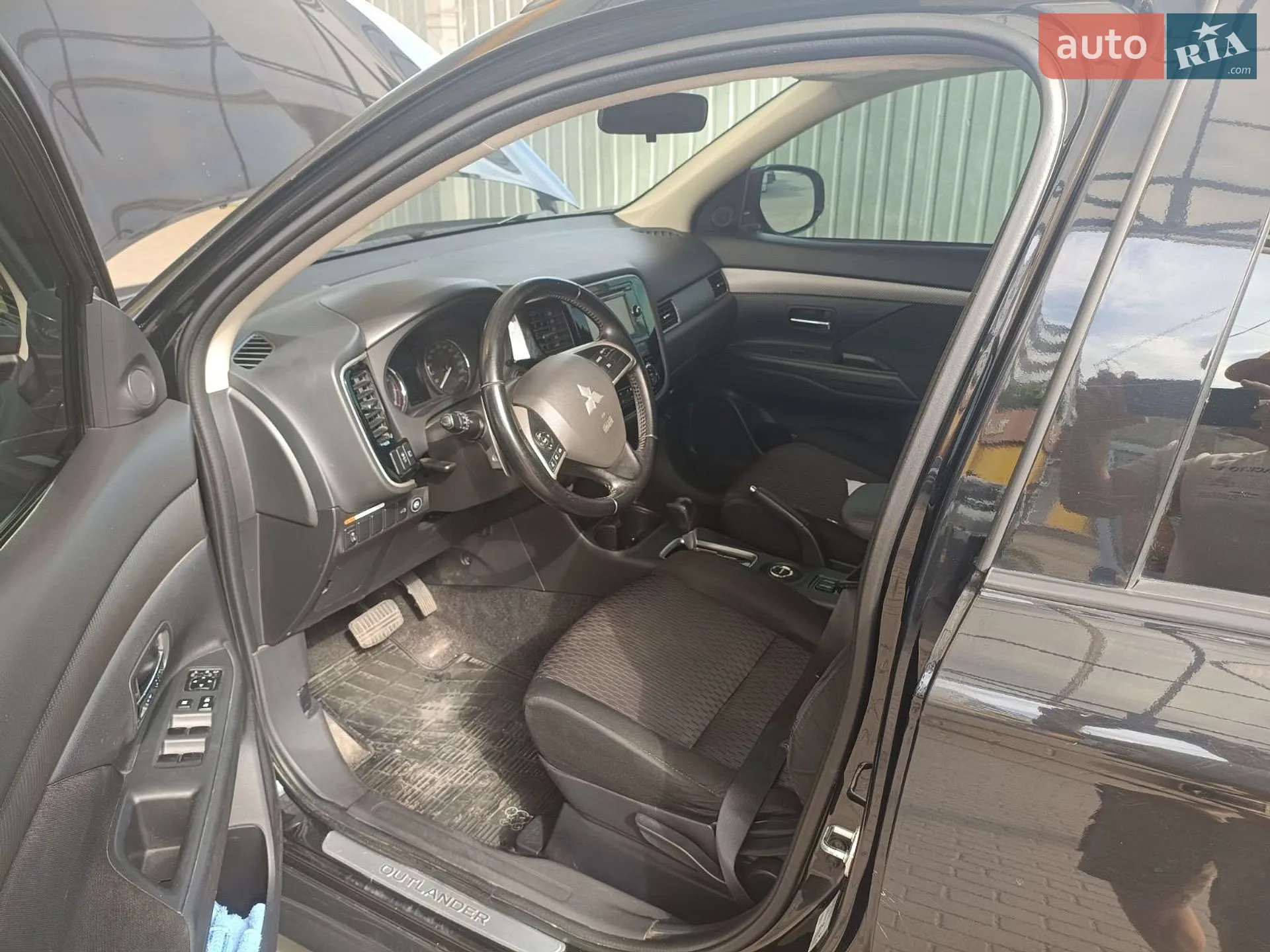2012 Mitsubishi Outlander - мініатюра 13
