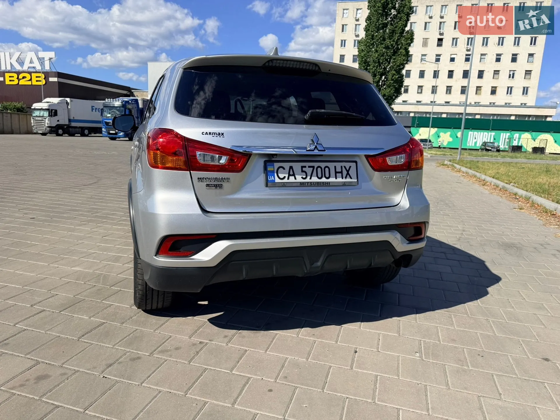 2017 Mitsubishi Outlander - мініатюра 8