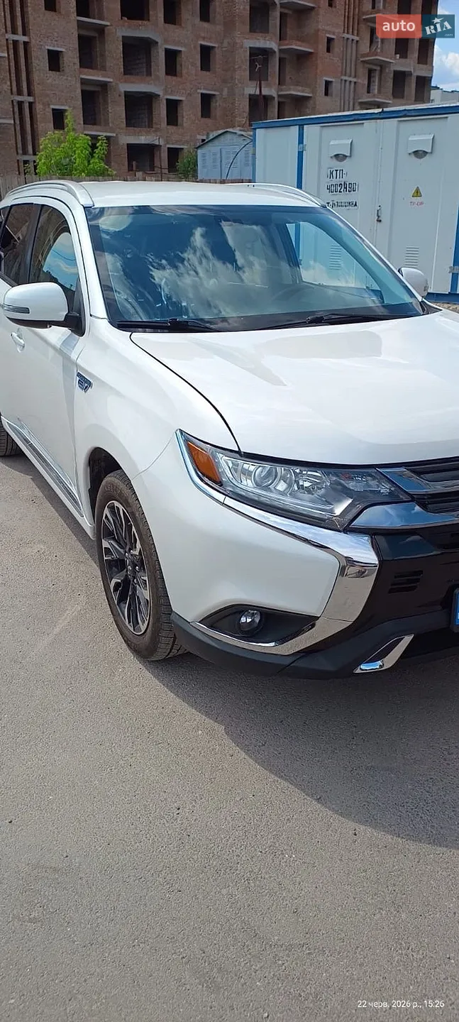 2018 Mitsubishi Outlander - мініатюра 11